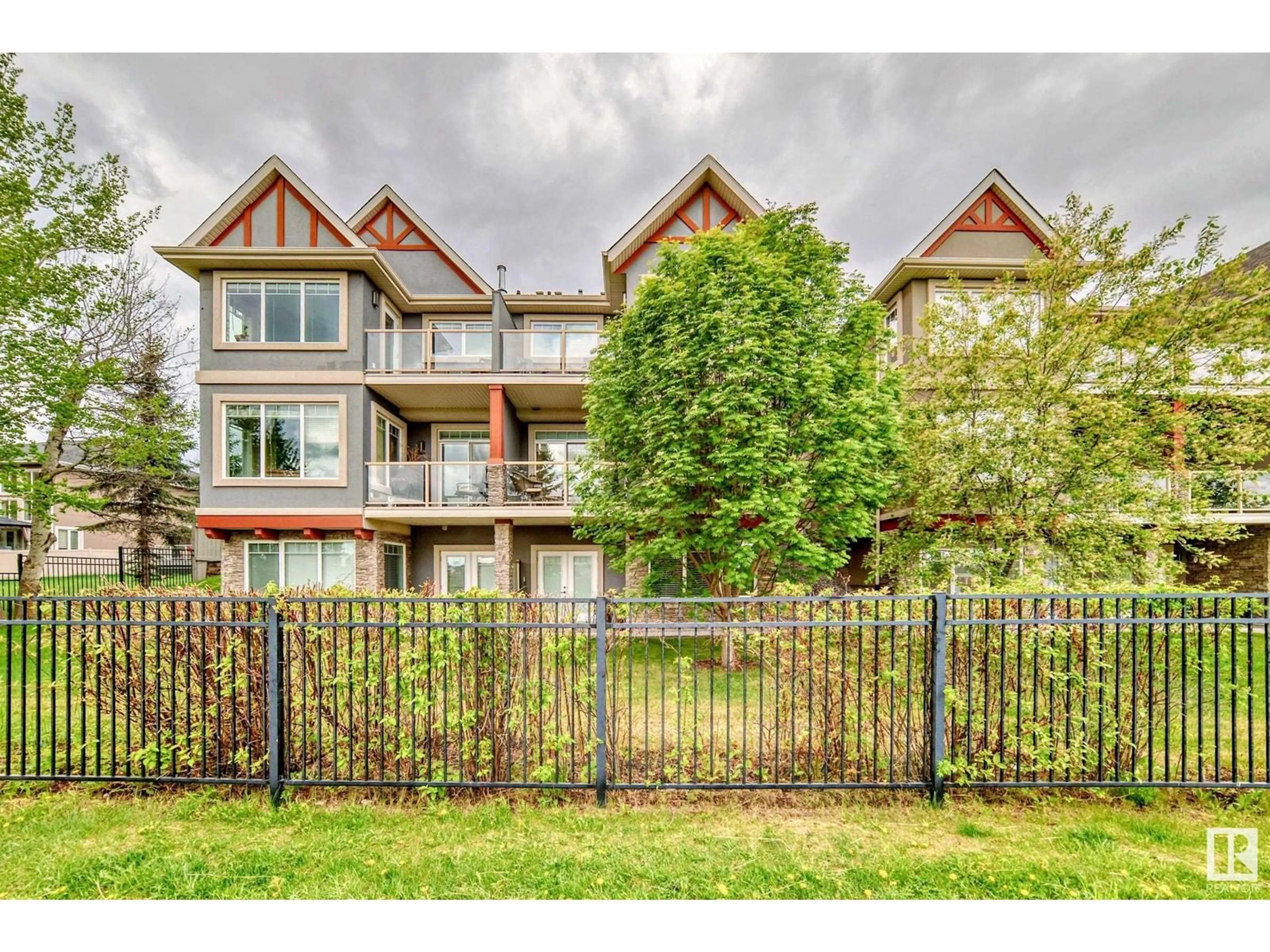 A pic from outside/outdoor area/front of a property/back of a property/a pic from drone, unknown for 1673 JAMES MOWATT TR, Edmonton Alberta T6W0J7