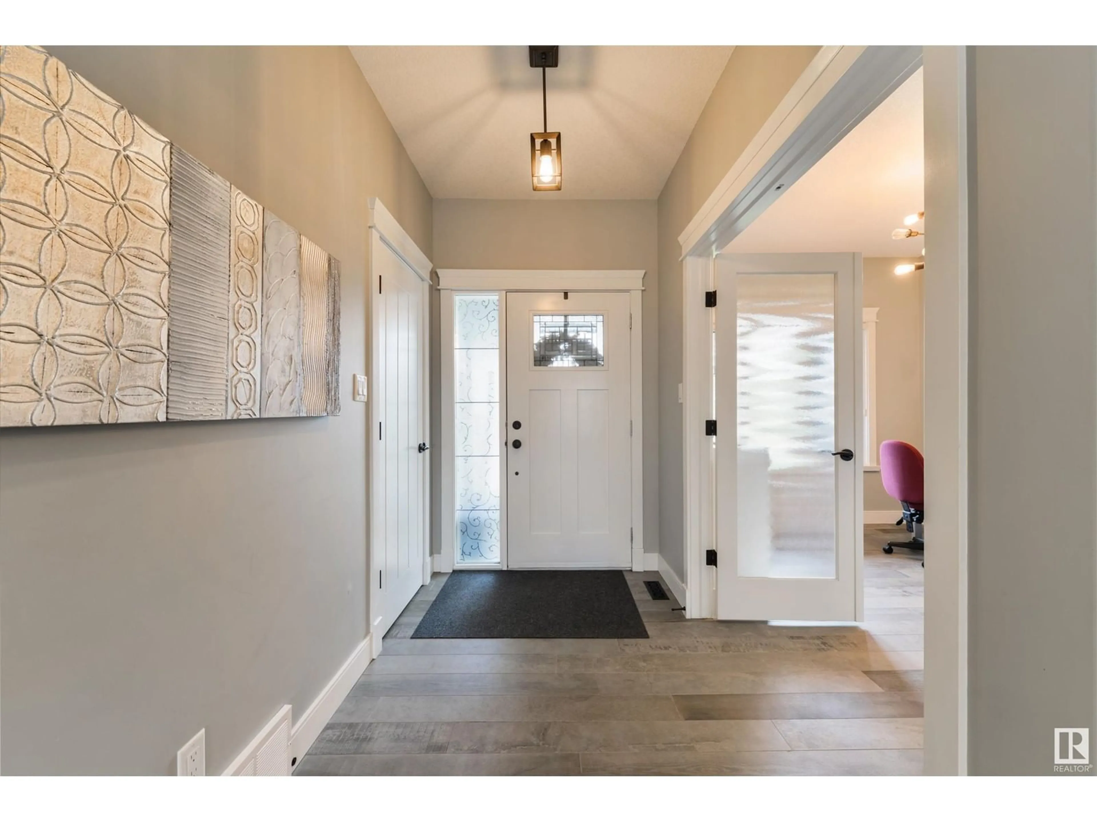 Indoor entryway for 22 DILLWORTH CR, Spruce Grove Alberta T7X0E6