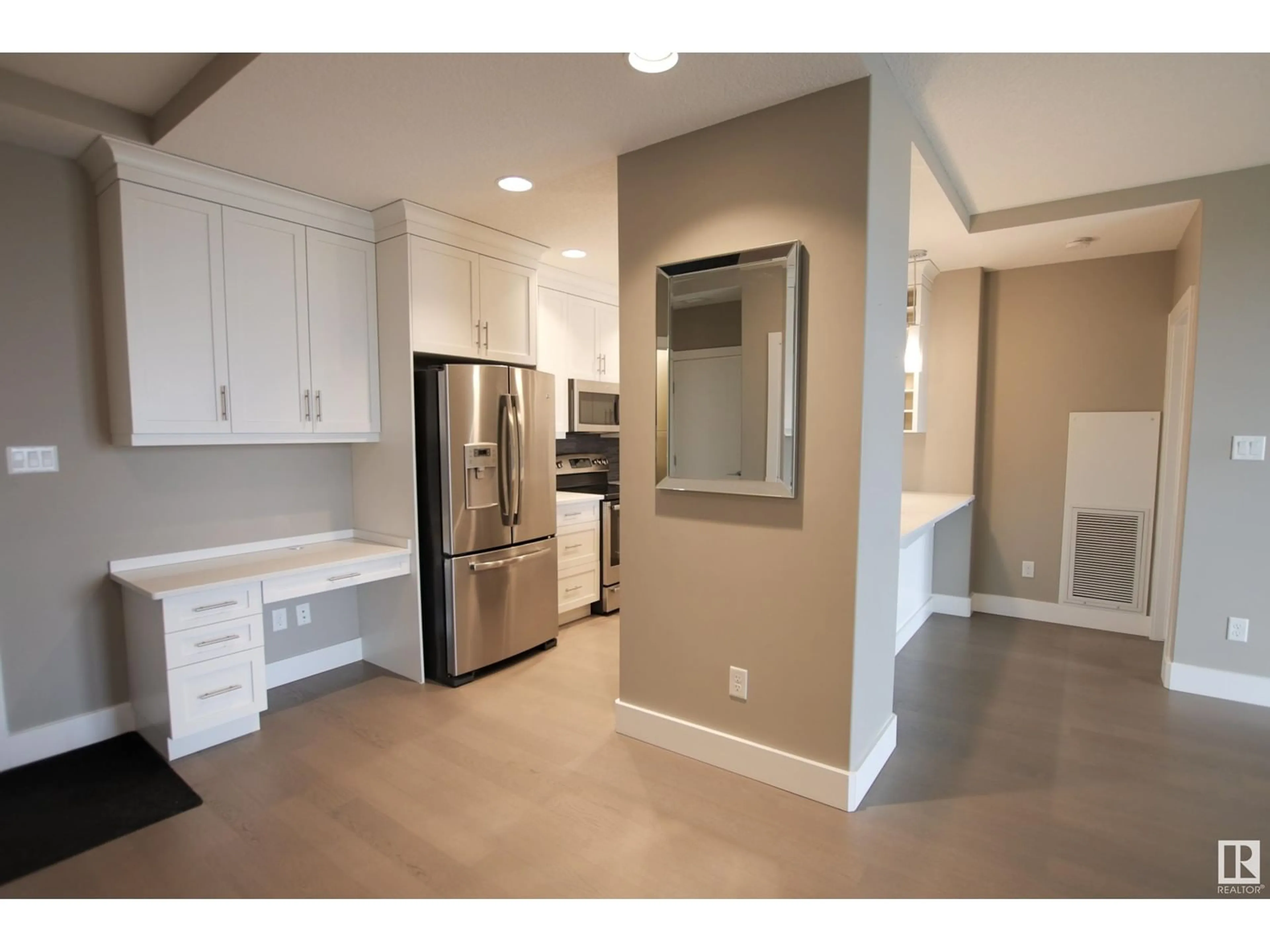 Open concept kitchen, ceramic/tile floor for #513 - 11080 ELLERSLIE RD, Edmonton Alberta T6W2C2