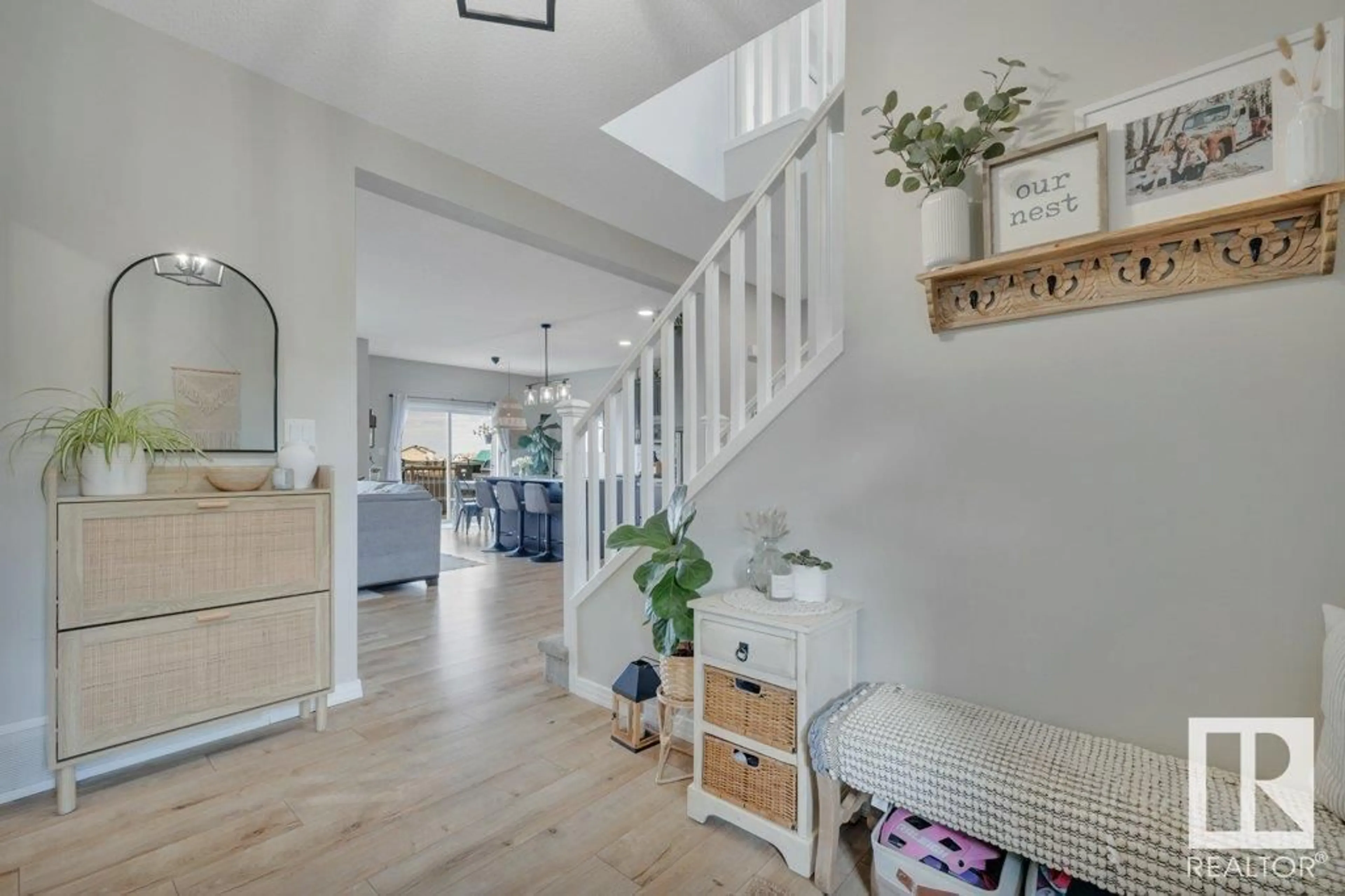 Indoor entryway for 530 REYNALDS WD, Leduc Alberta T9E0T2