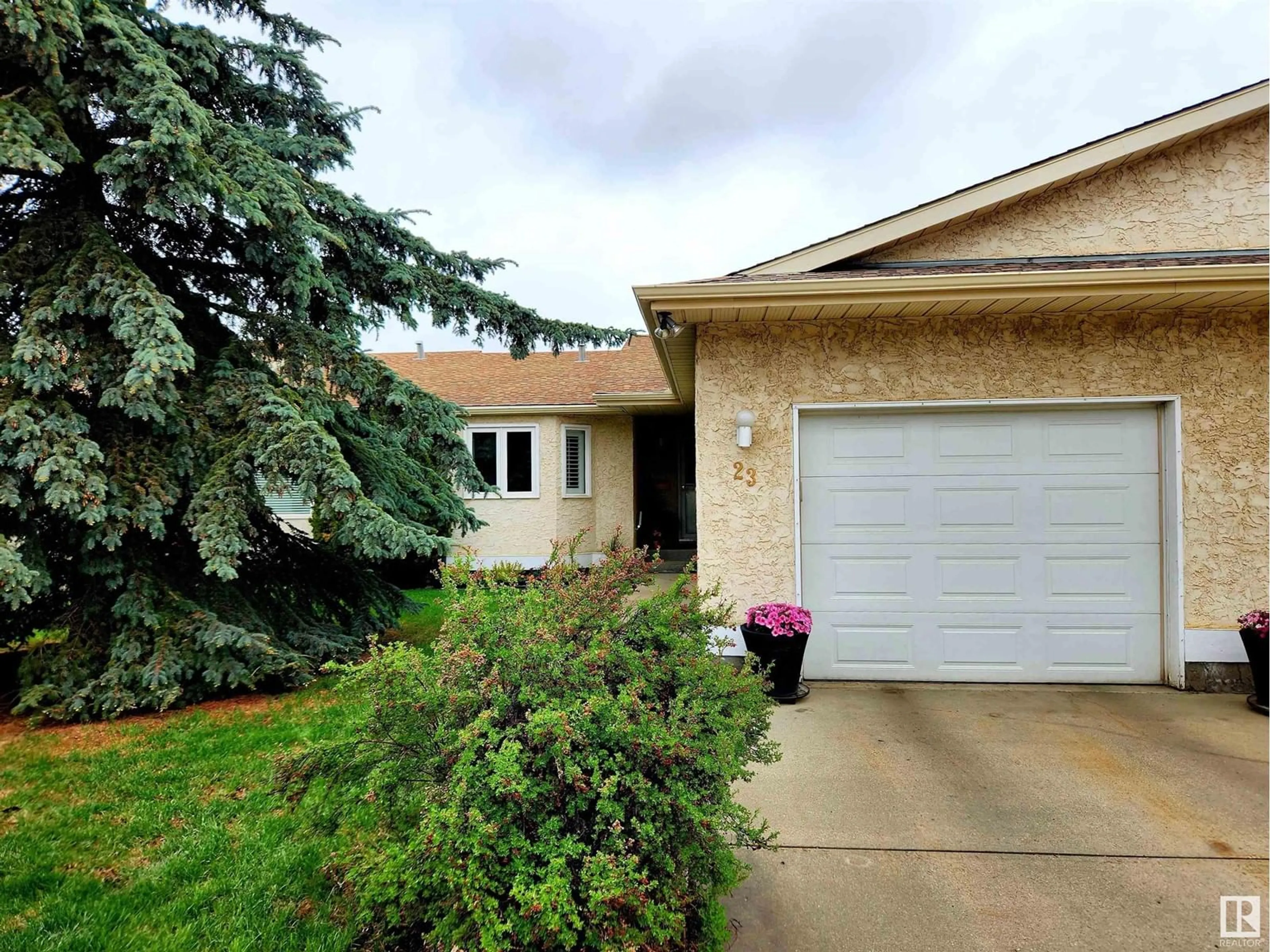 Home with vinyl exterior material, street for #23 - 9375 172 ST NW, Edmonton Alberta T5T3C5