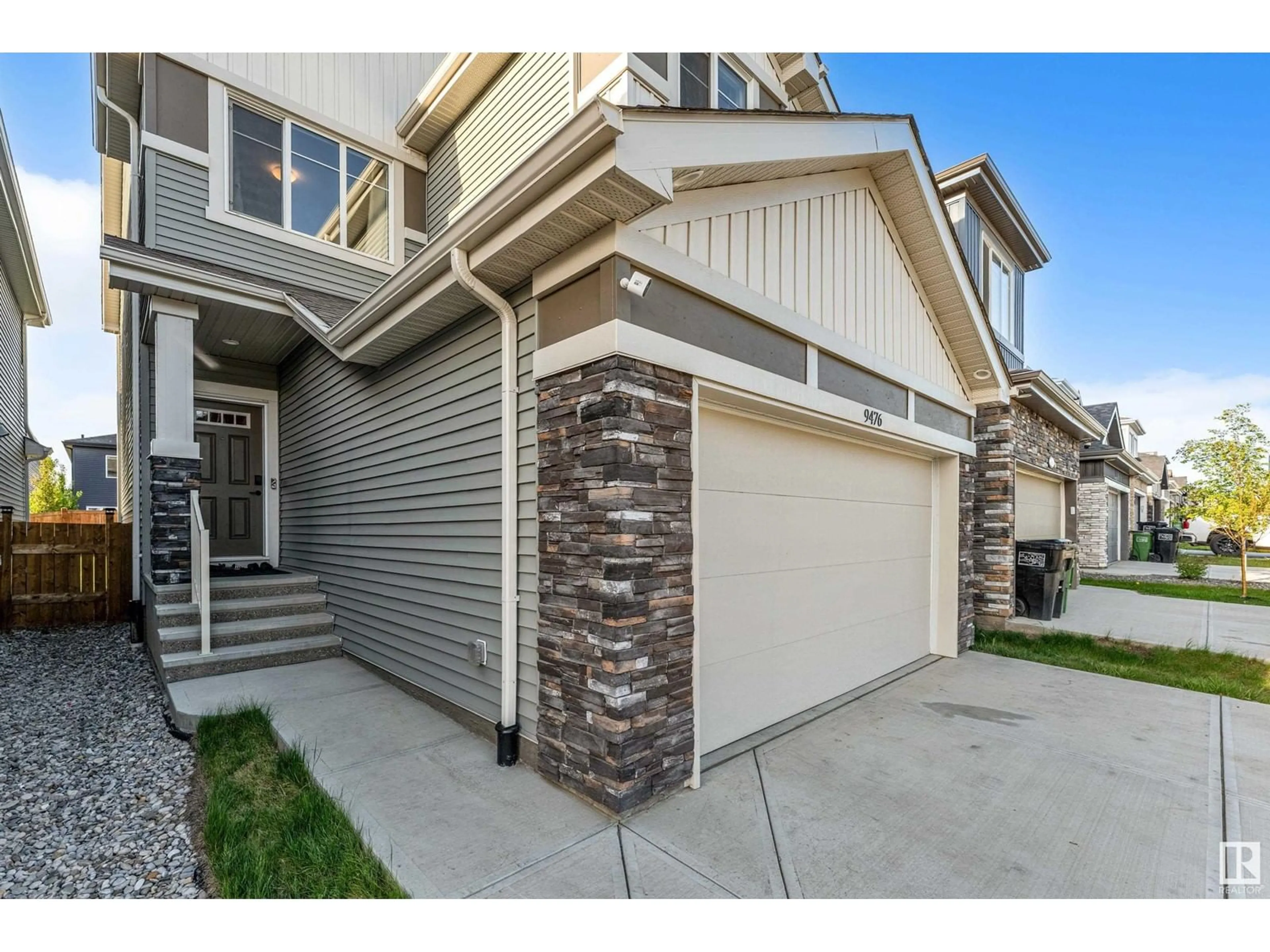 Unknown for 9476 PEAR CR, Edmonton Alberta T6X2Z6