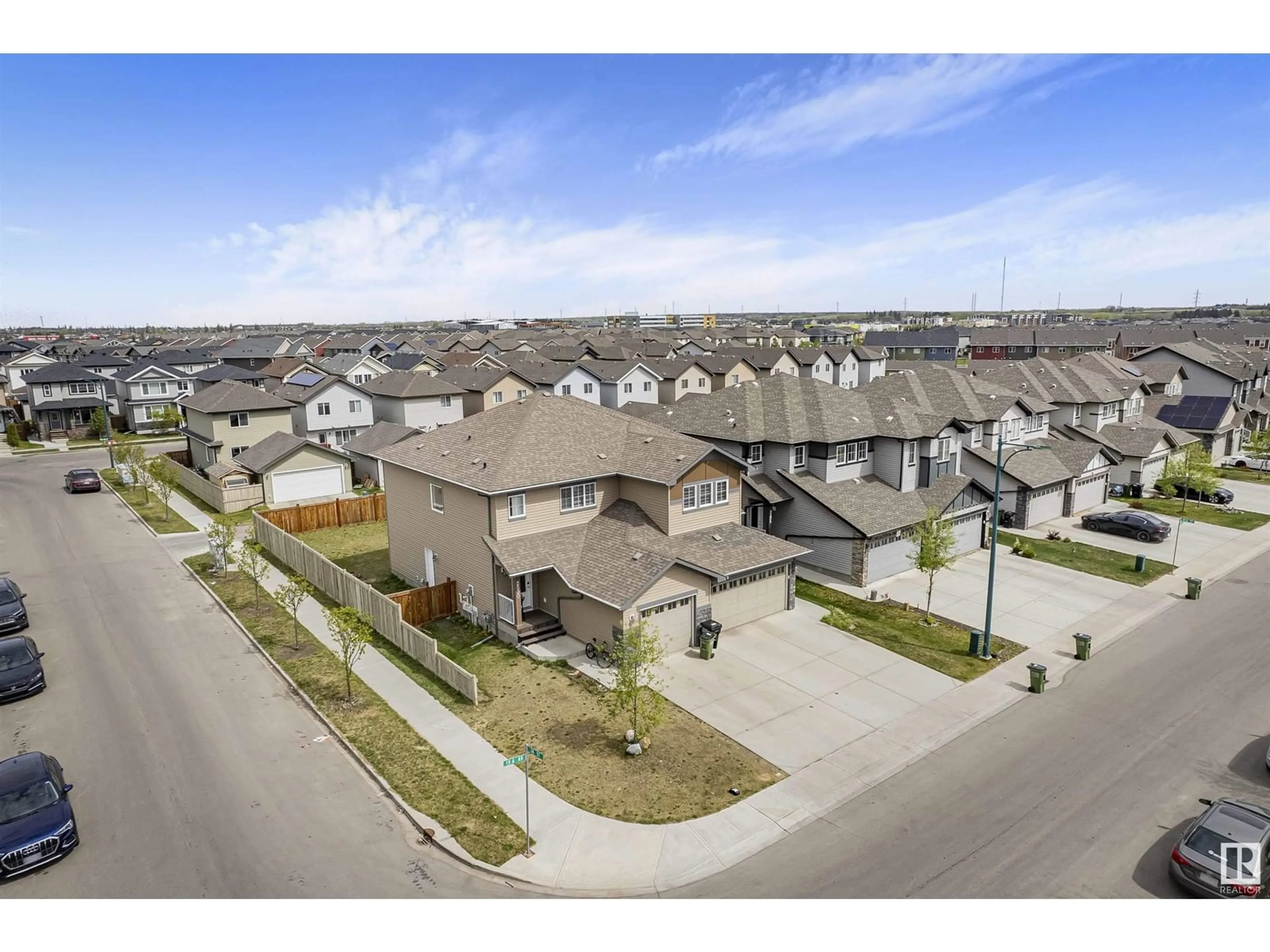 A pic from outside/outdoor area/front of a property/back of a property/a pic from drone, street for 2530 19A AV, Edmonton Alberta T6T0N5