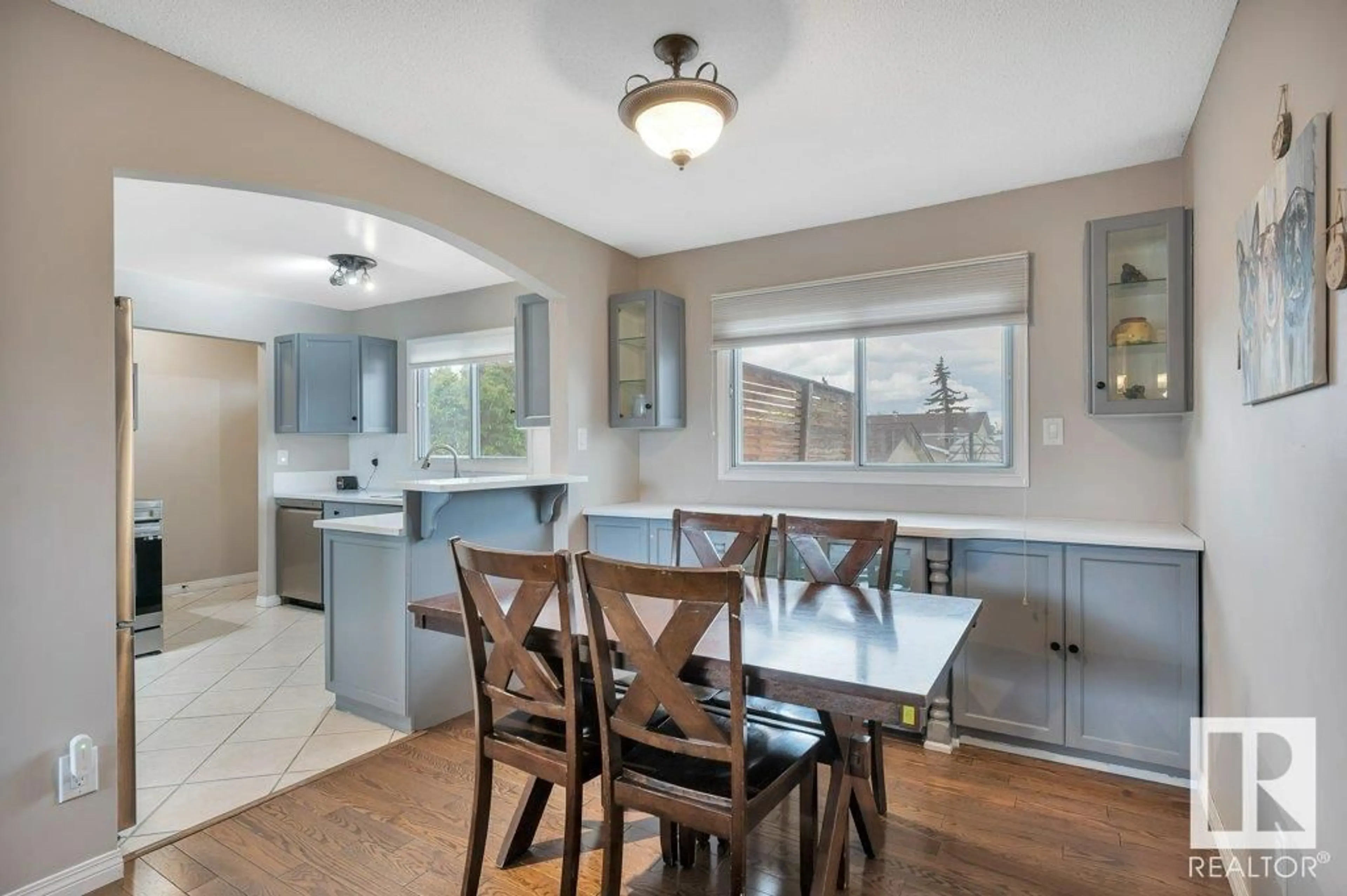 Open concept kitchen, unknown for 8523 138 AV, Edmonton Alberta T5E2A3