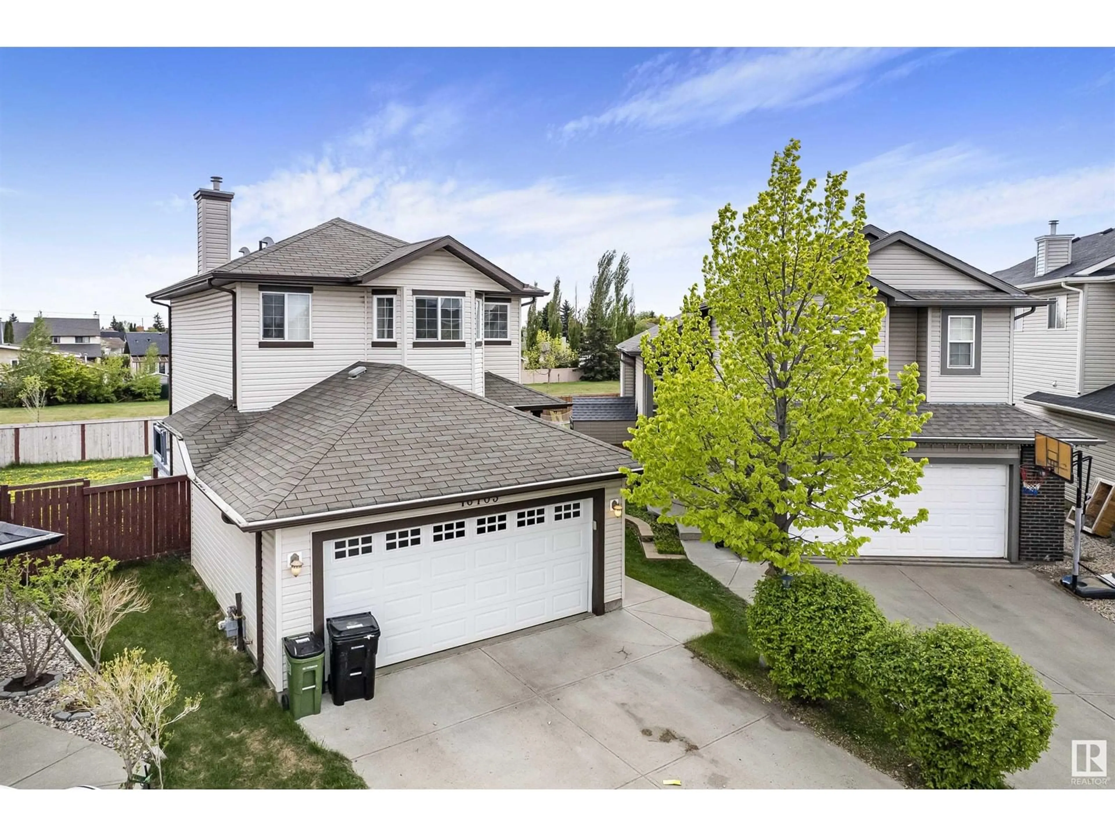 A pic from outside/outdoor area/front of a property/back of a property/a pic from drone, street for NW - 16703 113 ST, Edmonton Alberta T5X0A8