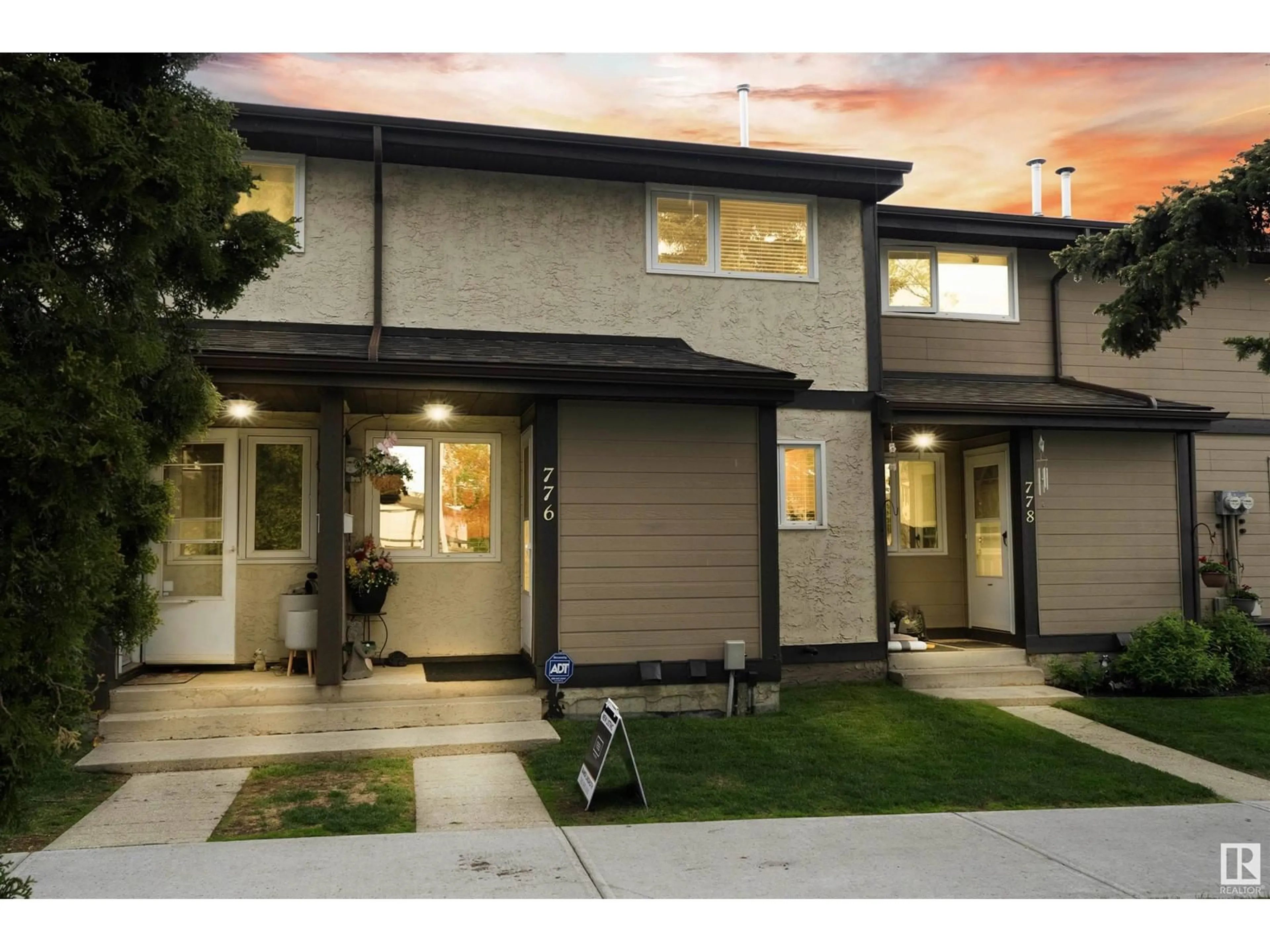 Unknown for 776 CLAREVIEW RD, Edmonton Alberta T5A4J7