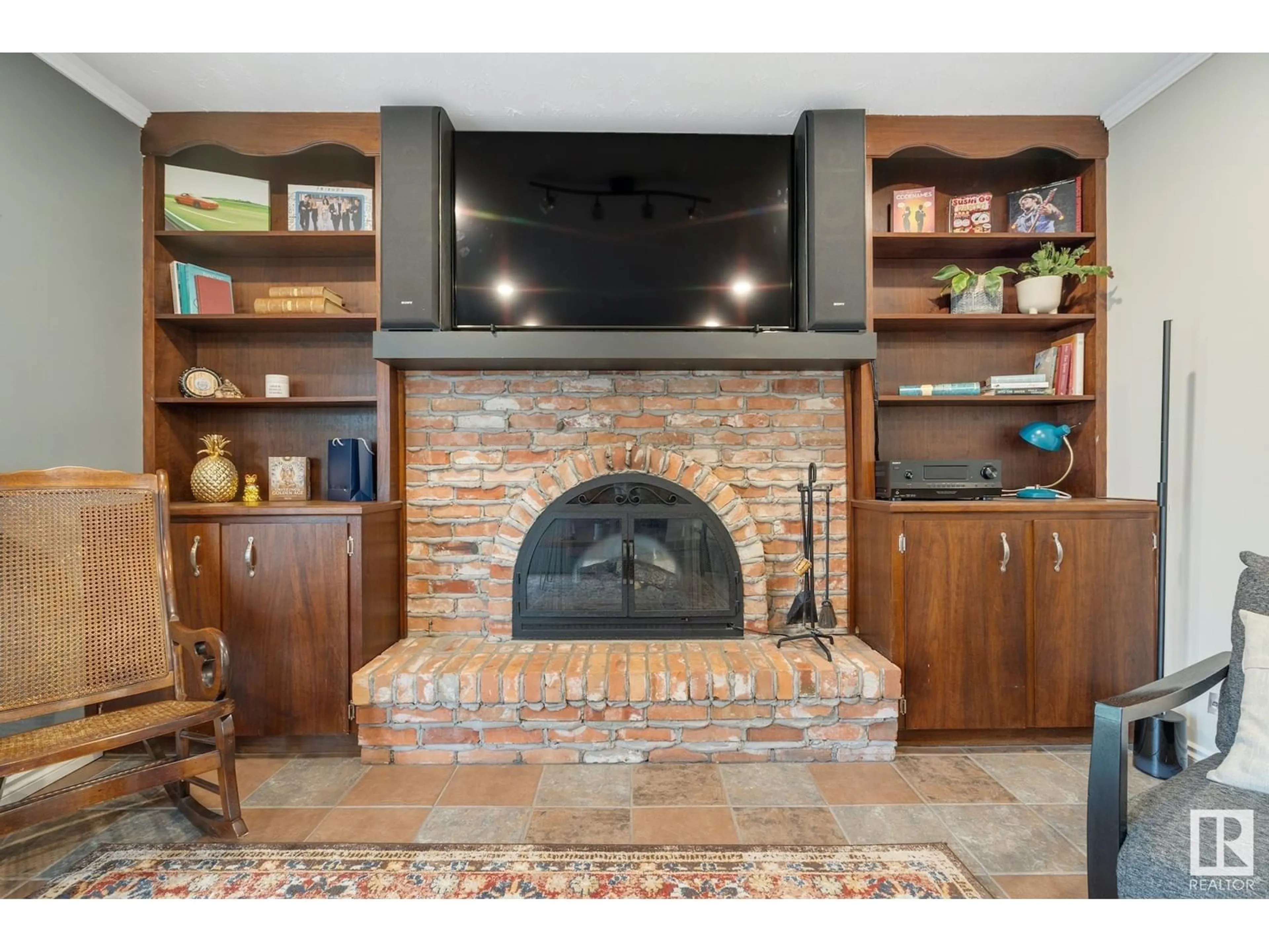 Home theater for 4111 105 AV, Edmonton Alberta T6A1A1
