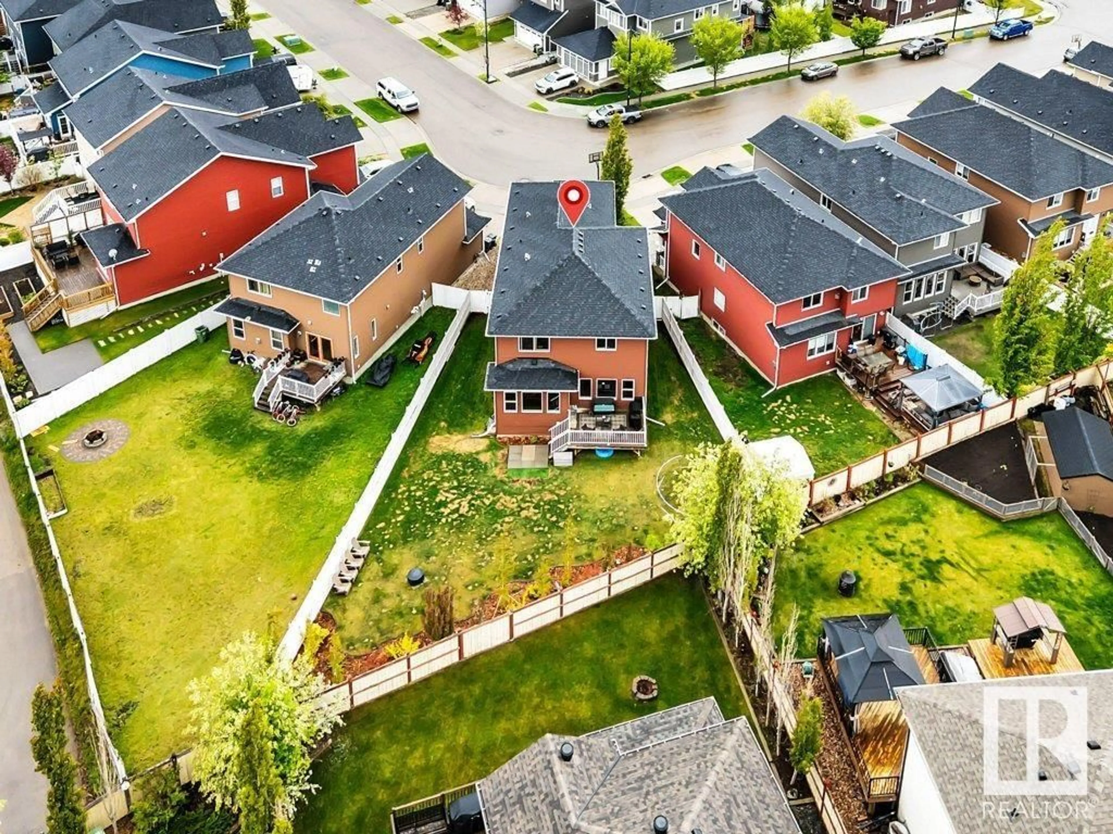 A pic from outside/outdoor area/front of a property/back of a property/a pic from drone, street for 277 SHEPPARD CIRCLE, Leduc Alberta T9E0T5