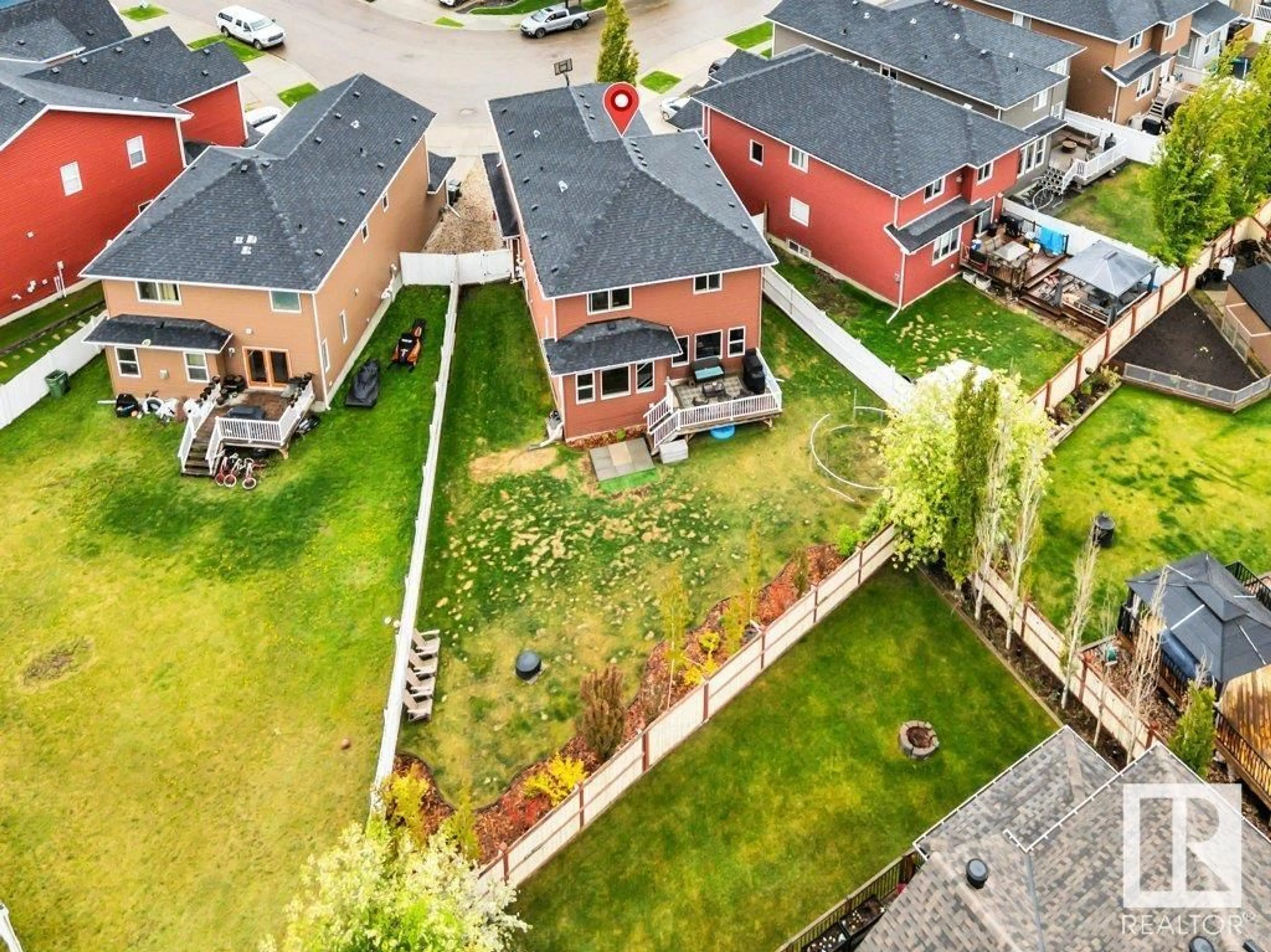 A pic from outside/outdoor area/front of a property/back of a property/a pic from drone, unknown for 277 SHEPPARD CIRCLE, Leduc Alberta T9E0T5