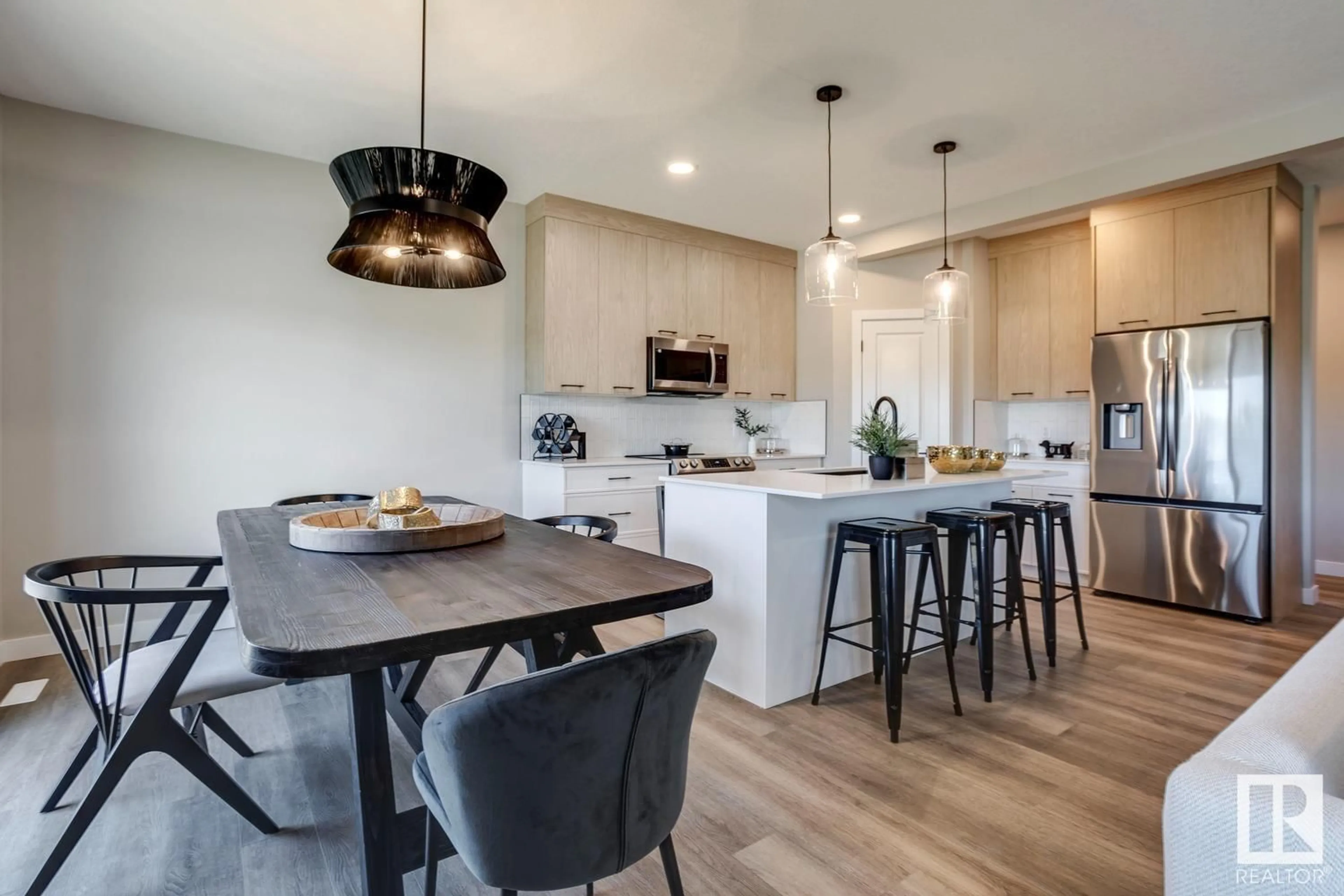 Open concept kitchen, unknown for 38 FICUS WY, Fort Saskatchewan Alberta T8L0Z6