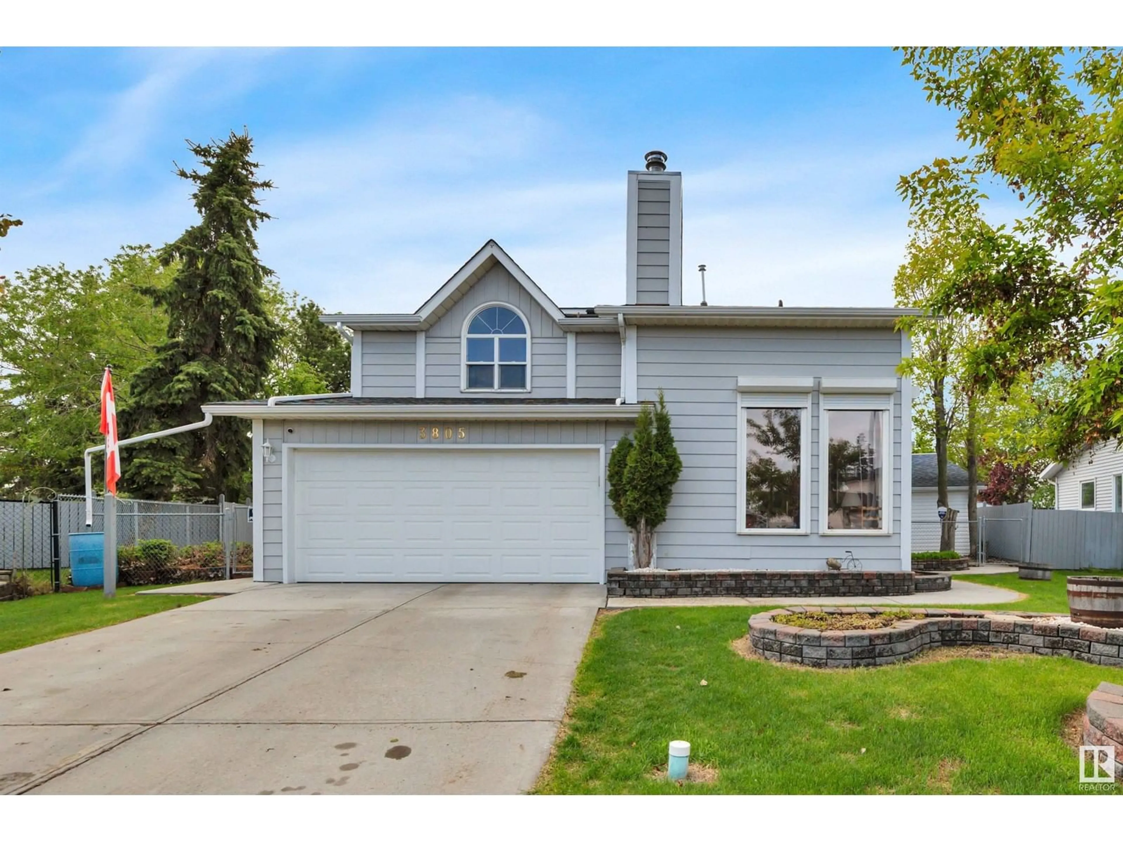 Home with vinyl exterior material, street for 3805 34 AV, Leduc Alberta T9E6E3