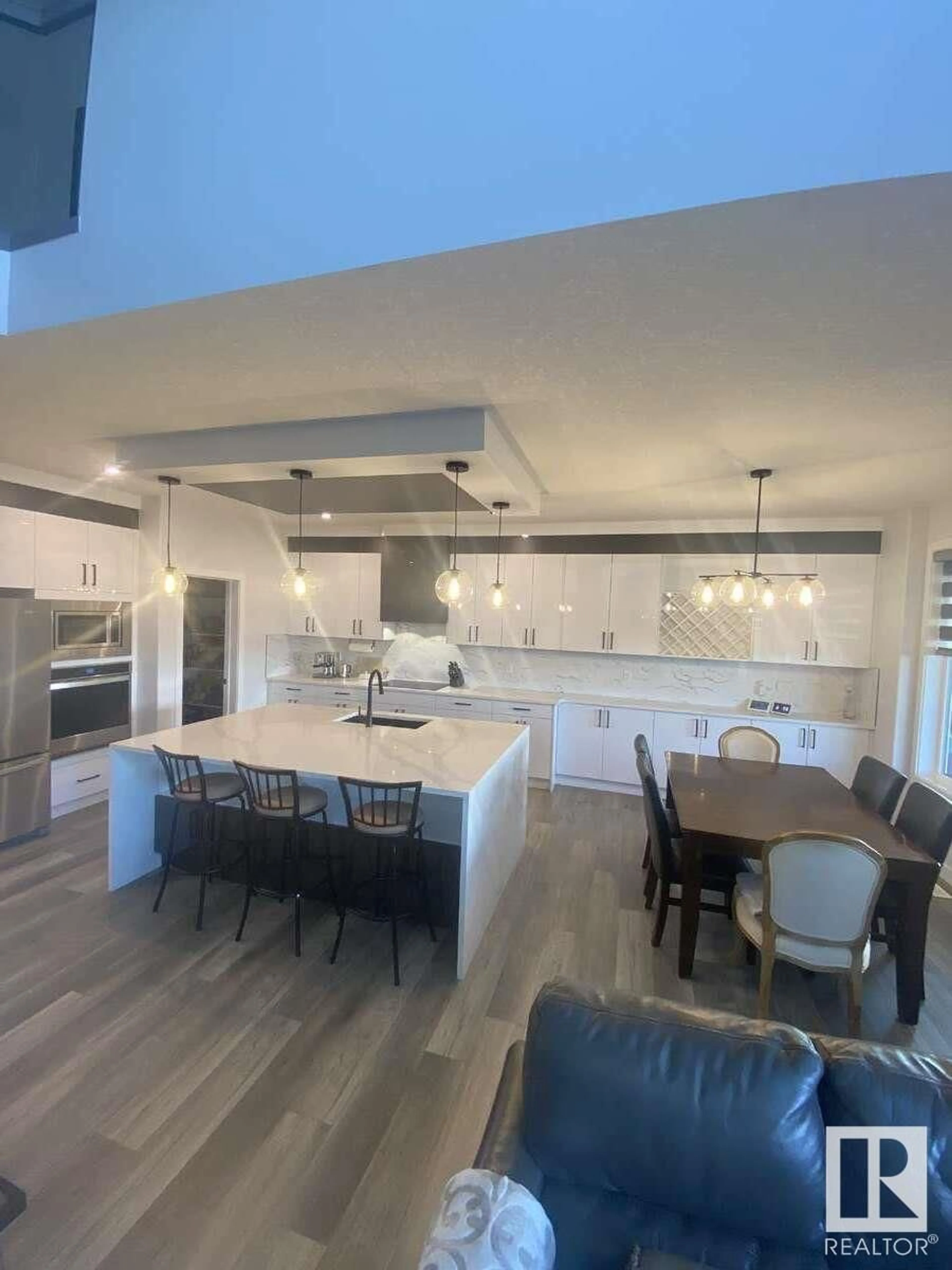 Open concept kitchen, unknown for 277 SILVERSTONE CR, Stony Plain Alberta T7Z0E8