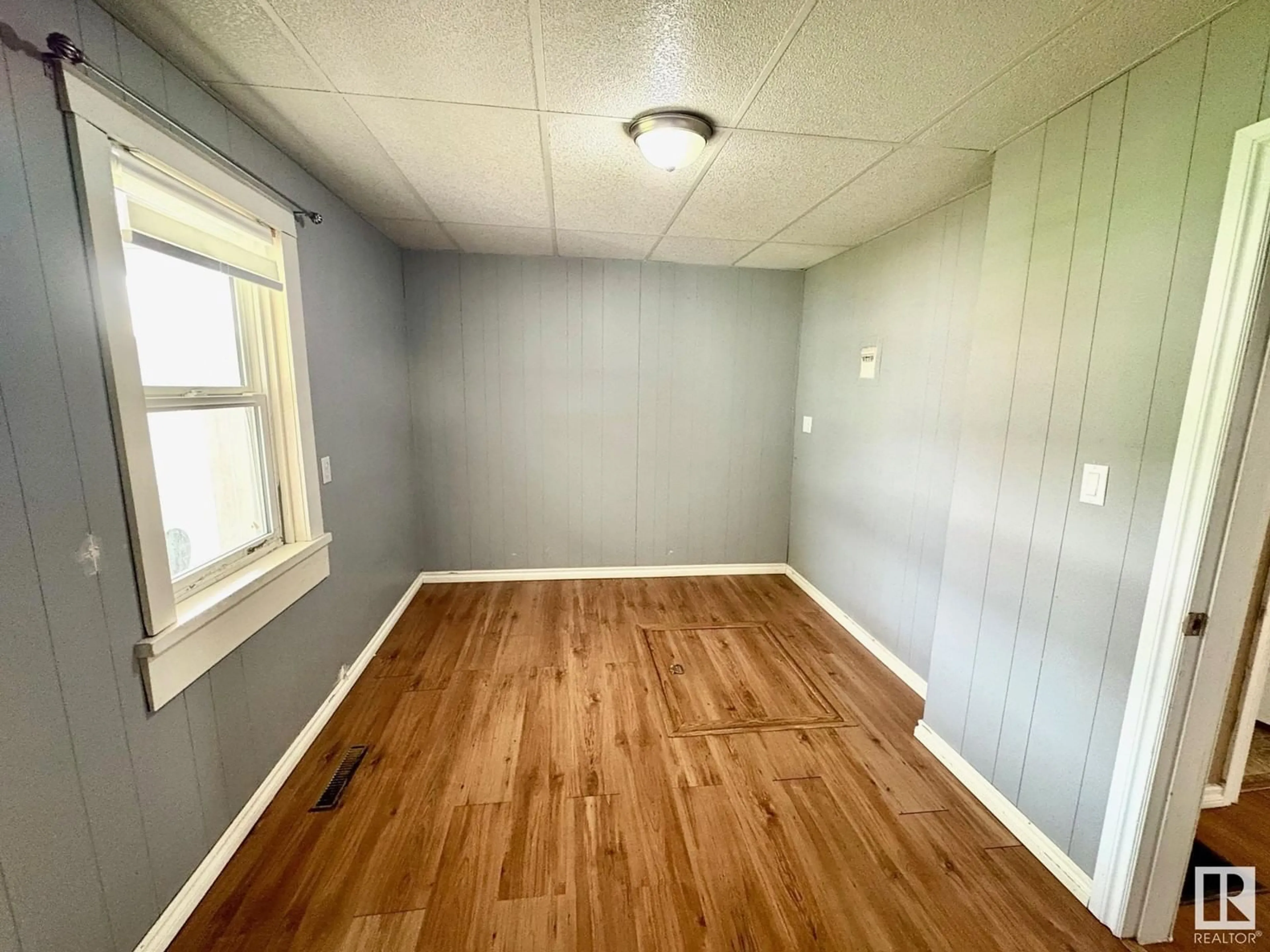 A pic of a room for 4714 52 AV, Bonnyville Town Alberta T9N2H7