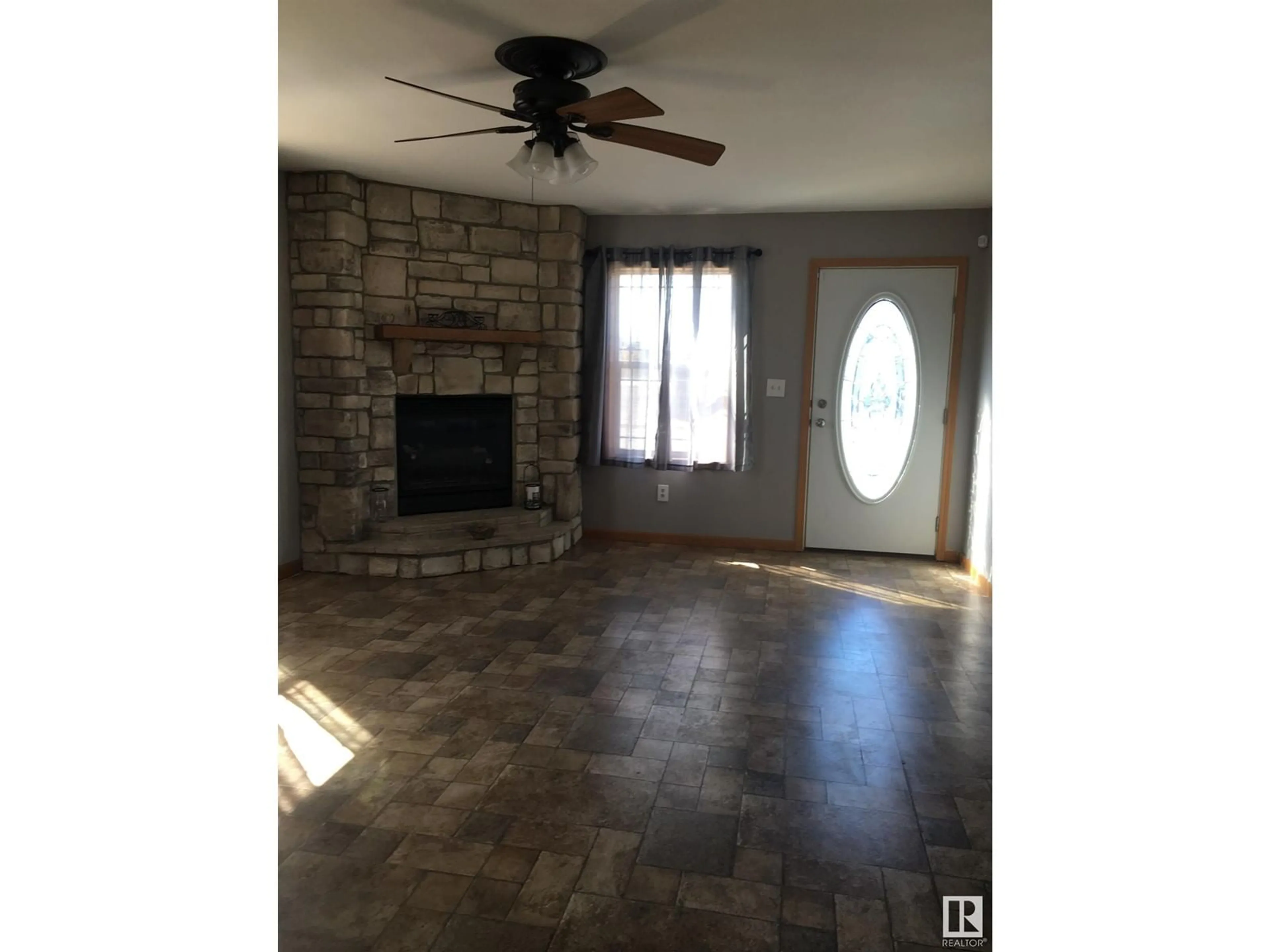 A pic of a room for 4905 50 ST, Ardmore Alberta T0A0B0