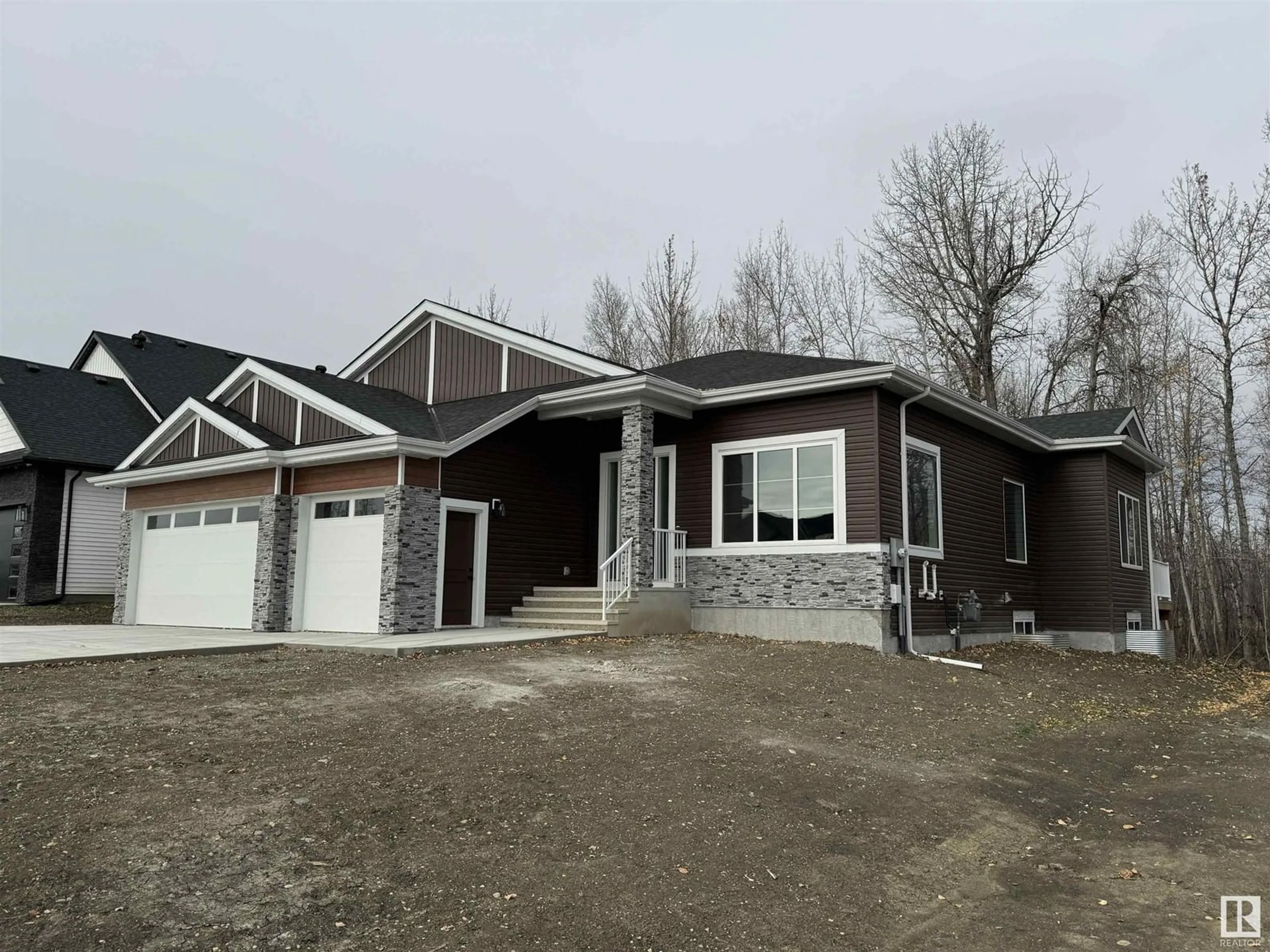 Home with vinyl exterior material, unknown for 504 RR 73, Rural Brazeau County Alberta T7A0B9