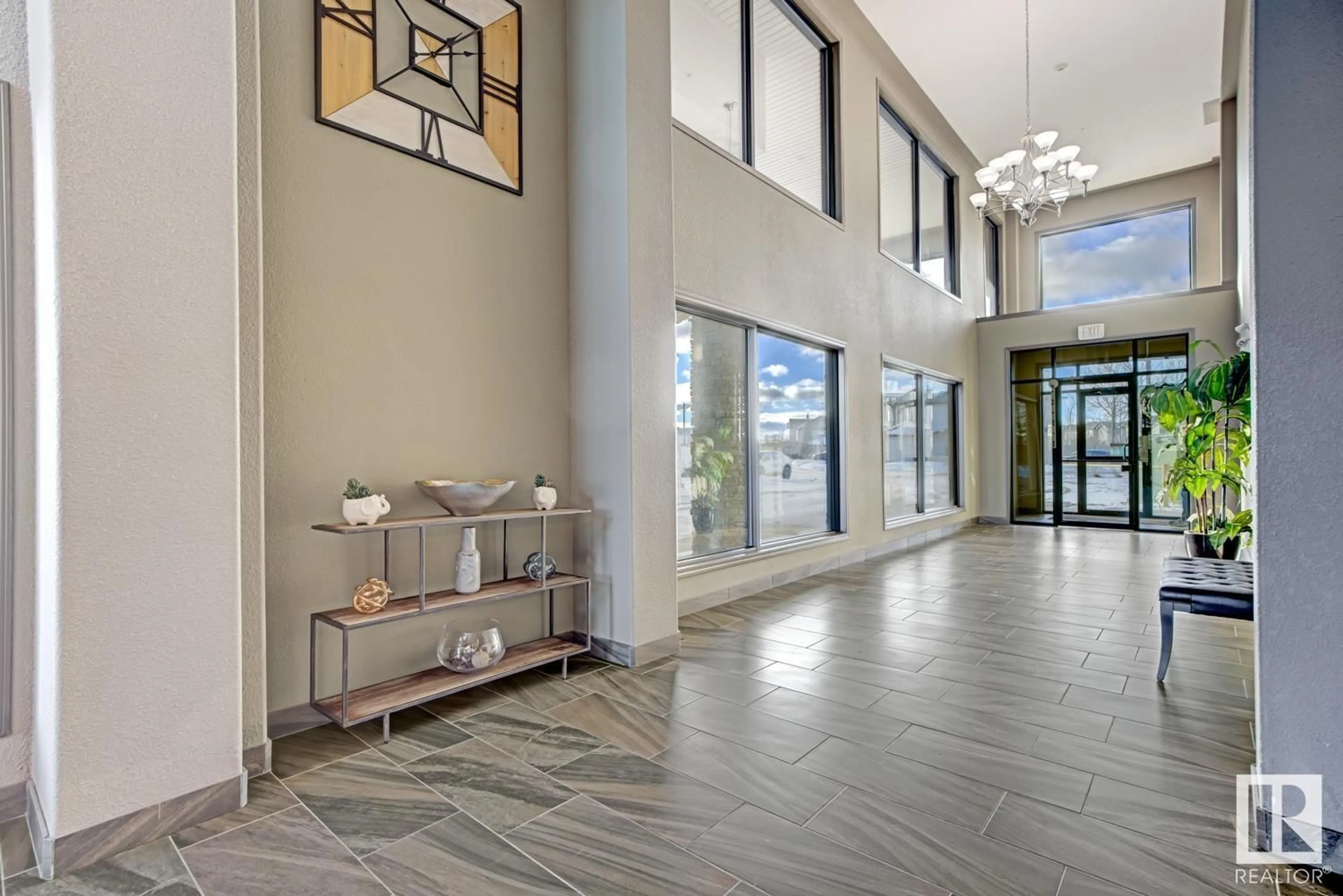 Indoor foyer for #229 - 1520 HAMMOND GA, Edmonton Alberta T6M0J4