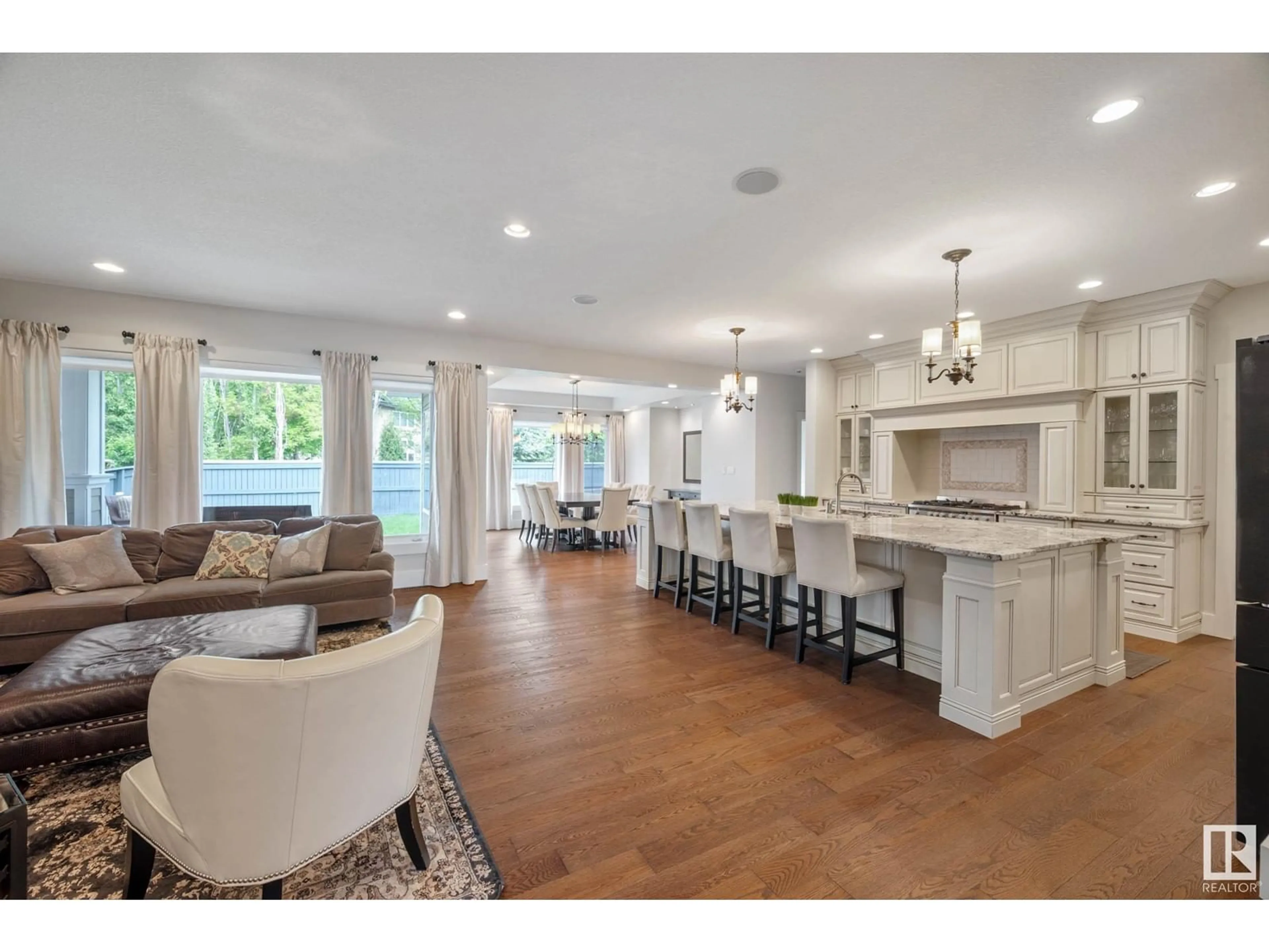 Open concept kitchen, ceramic/tile floor for 5212 MULLEN CREST CT, Edmonton Alberta T6R0R2
