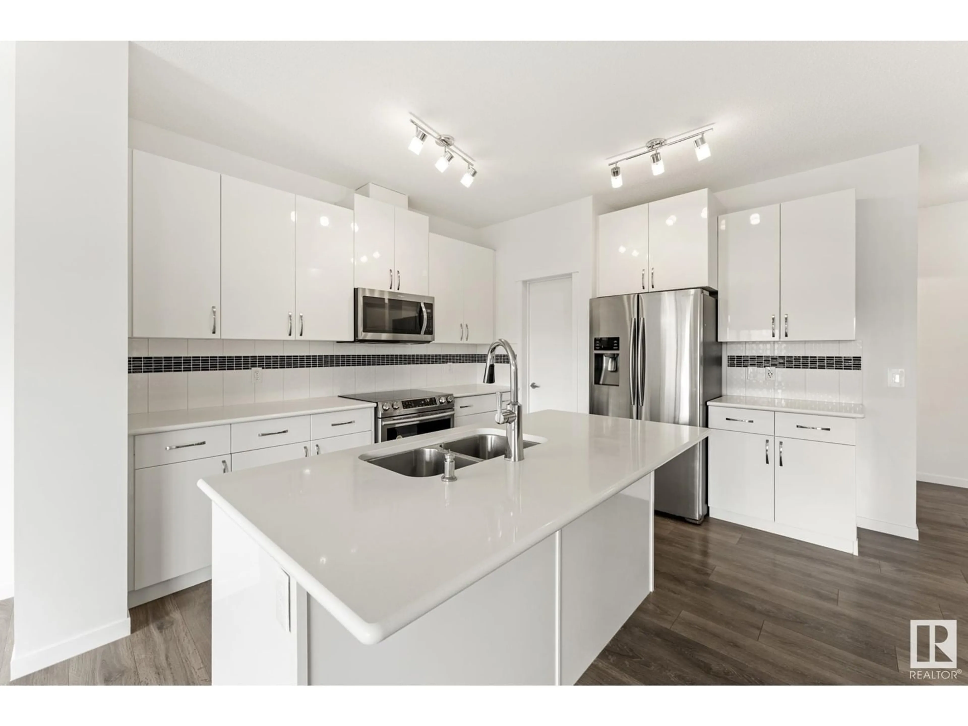 Open concept kitchen, unknown for 2554 CASEY WY, Edmonton Alberta T6W3N2