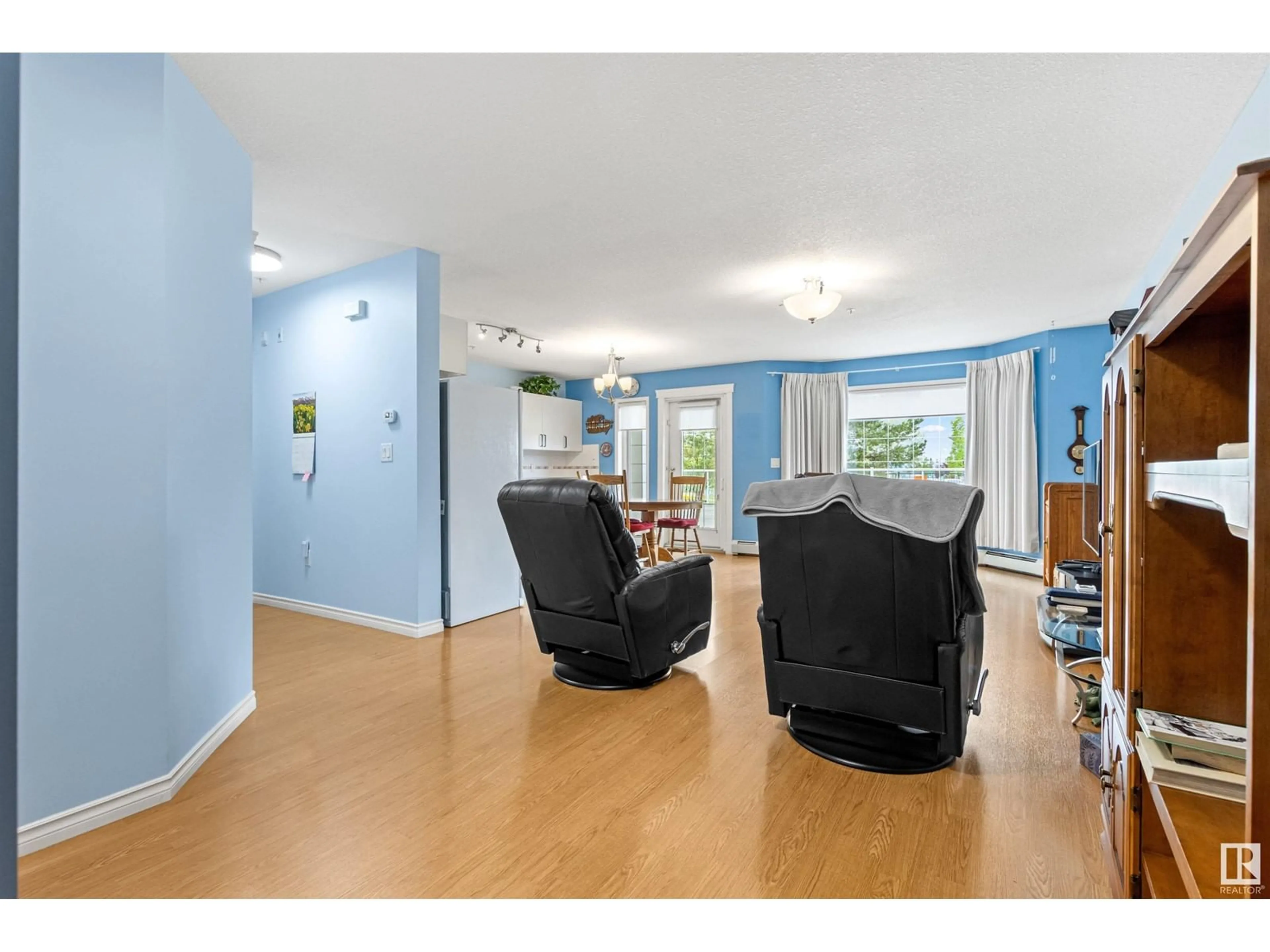 Unknown for #102 - 2741 55 ST, Edmonton Alberta T6L7G7