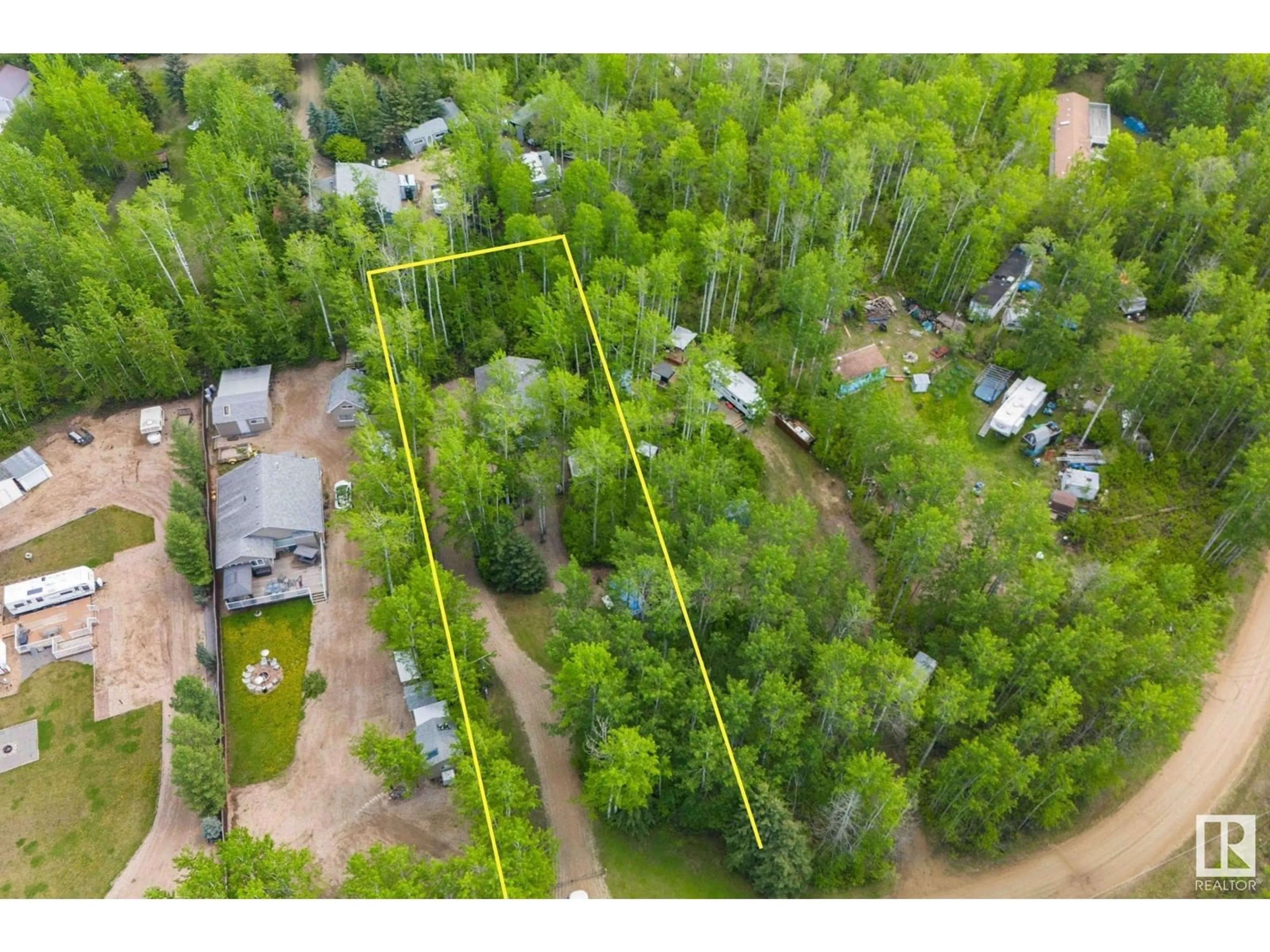 A pic from outside/outdoor area/front of a property/back of a property/a pic from drone, forest/trees view for 37 SUMMERLEA DR, Rural Barrhead County Alberta T0G2G0