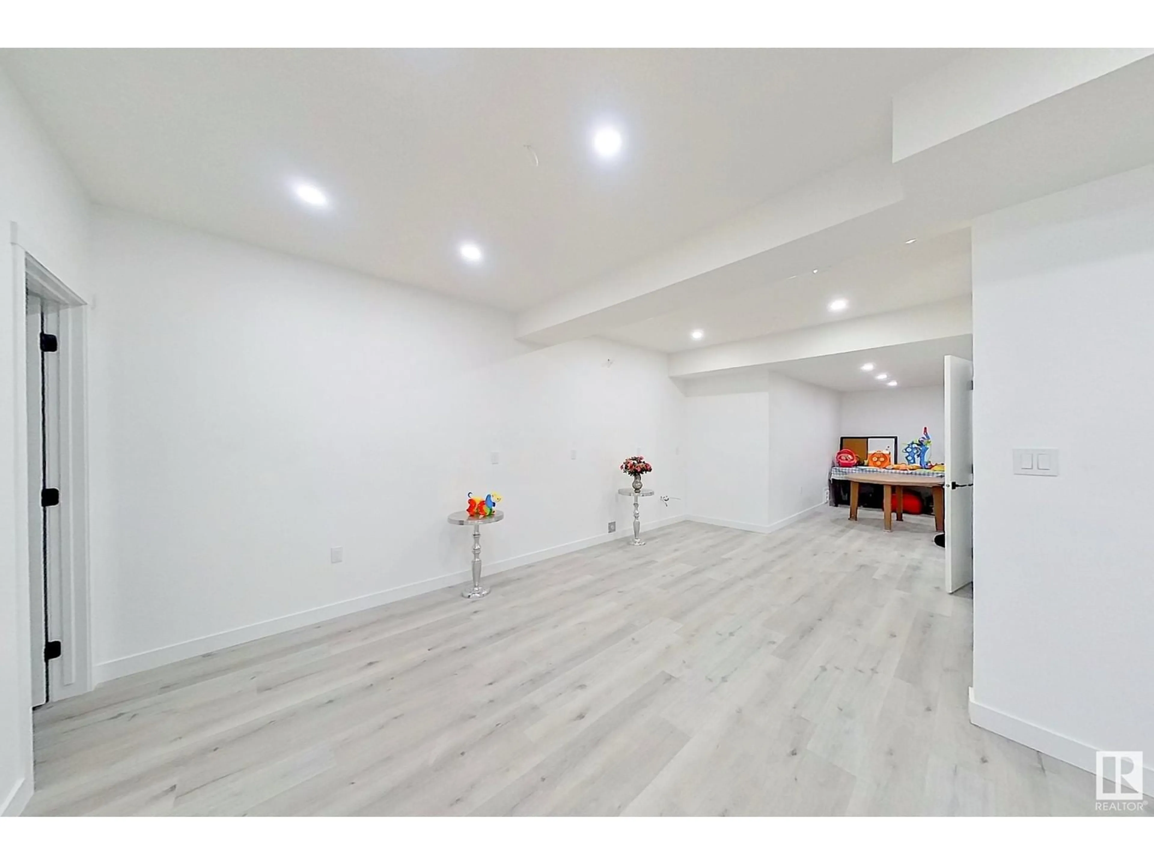 A pic of a room for 4202 38A ST, Beaumont Alberta T4X2Z6