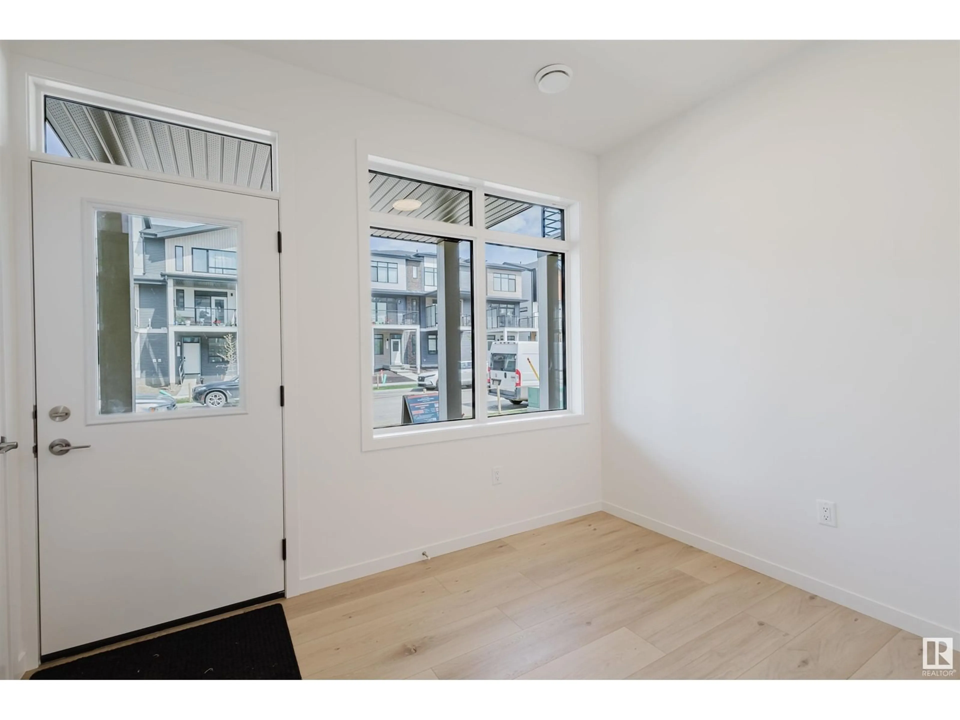 A pic of a room for SW - 3270 KESWICK WY, Edmonton Alberta T6W5N5