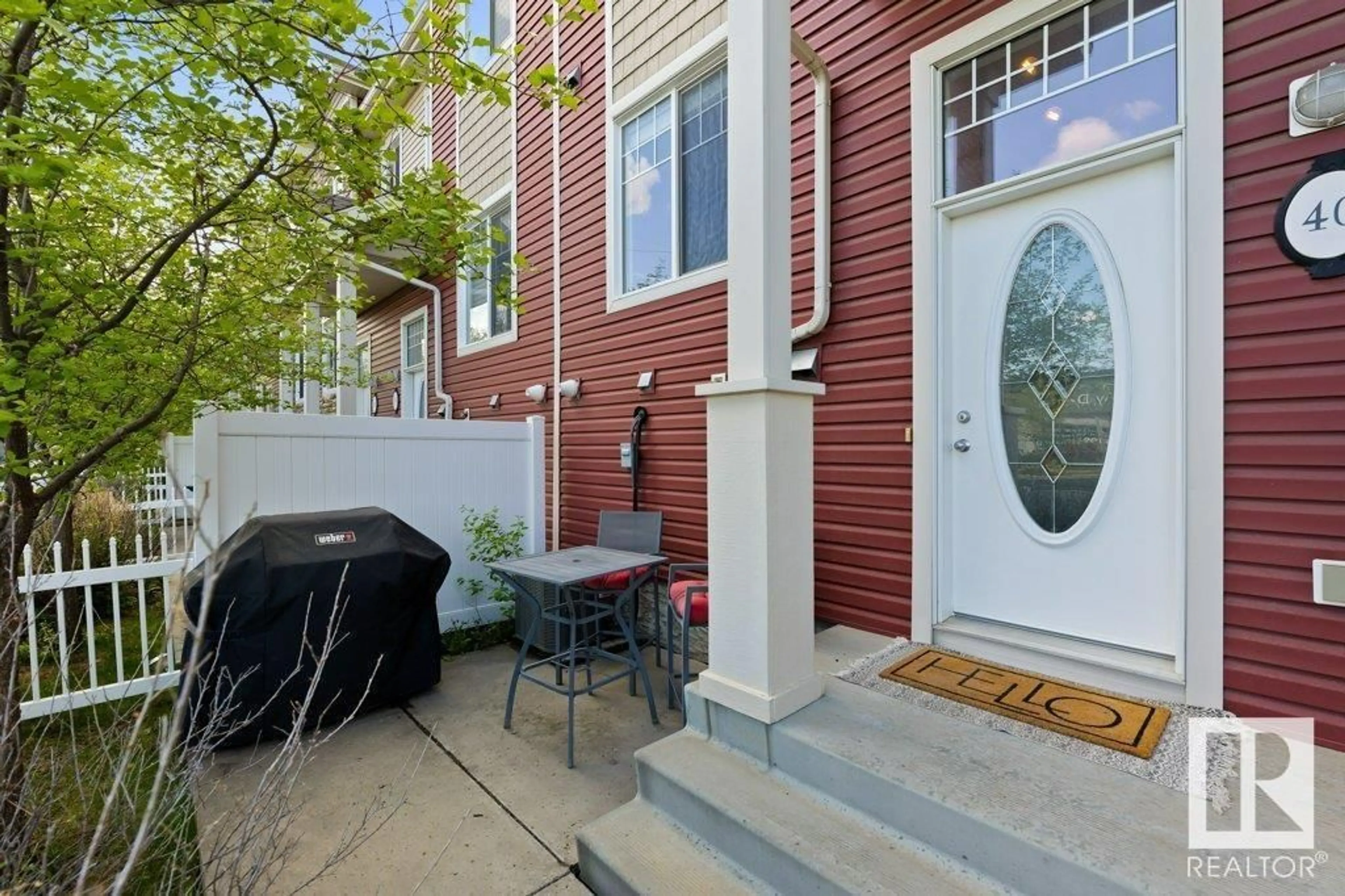 Patio, street for #40 - 460 HEMINGWAY RD, Edmonton Alberta T6M0M5
