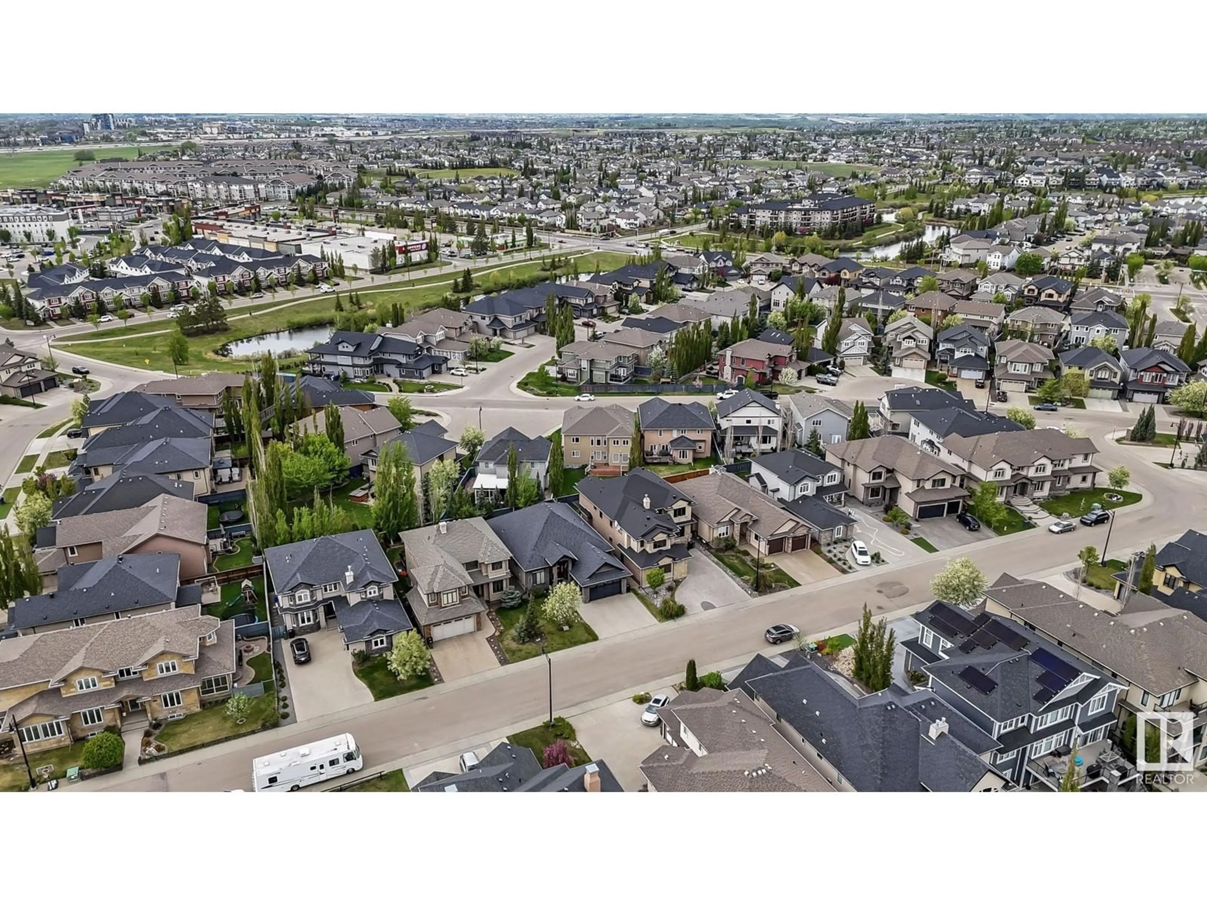 A pic from outside/outdoor area/front of a property/back of a property/a pic from drone, street for 5169 MULLEN RD, Edmonton Alberta T6R0R2