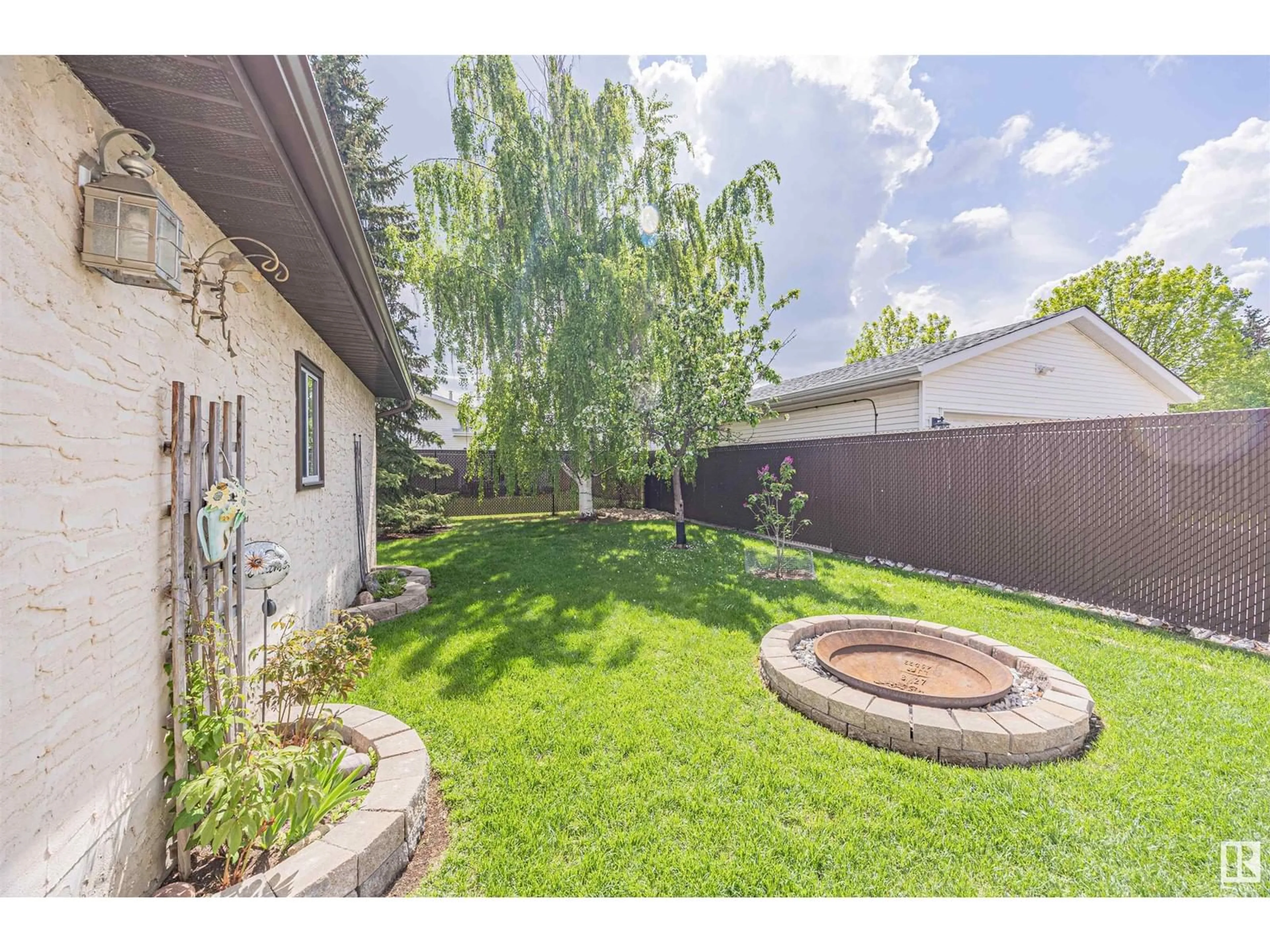 Patio, street for NW - 9527 178A AV, Edmonton Alberta T5Z2G8