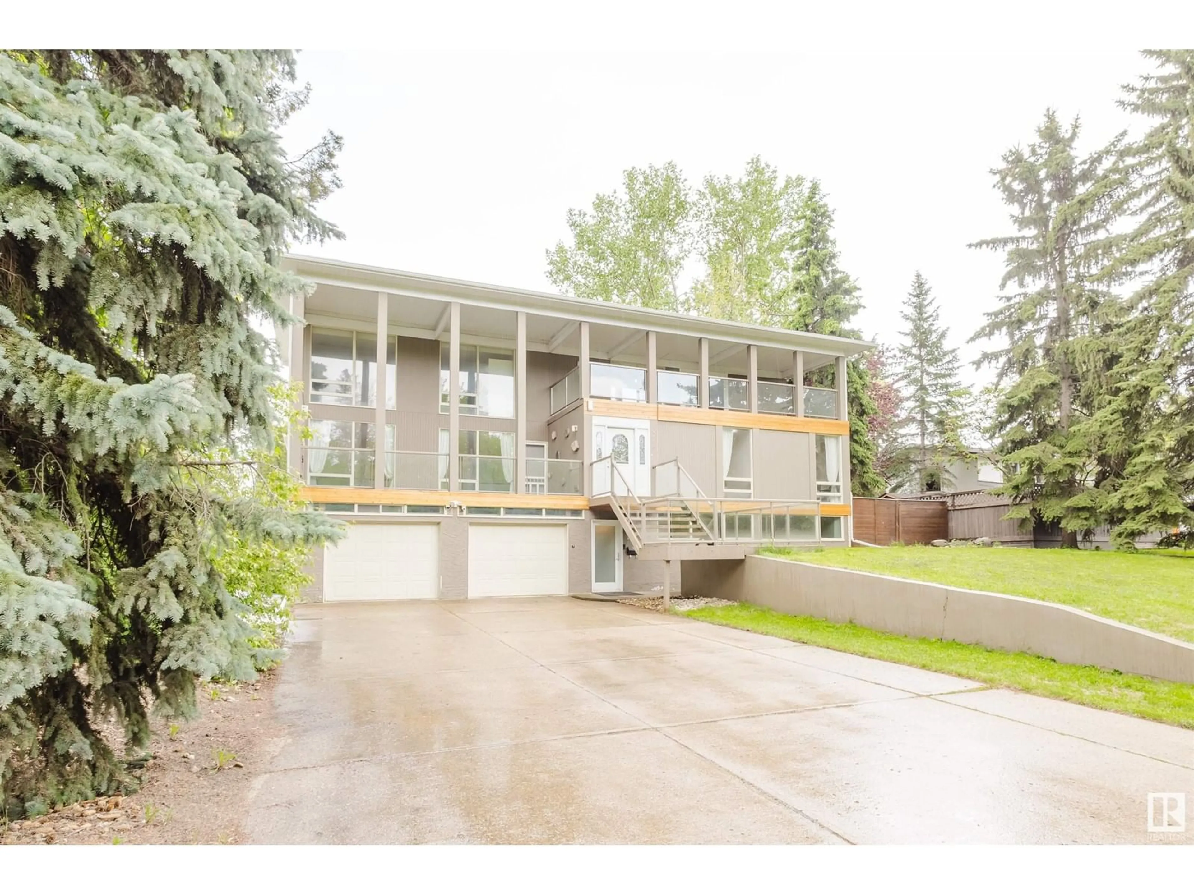 Unknown for 12603 GRAND VIEW DR, Edmonton Alberta T6H4K5