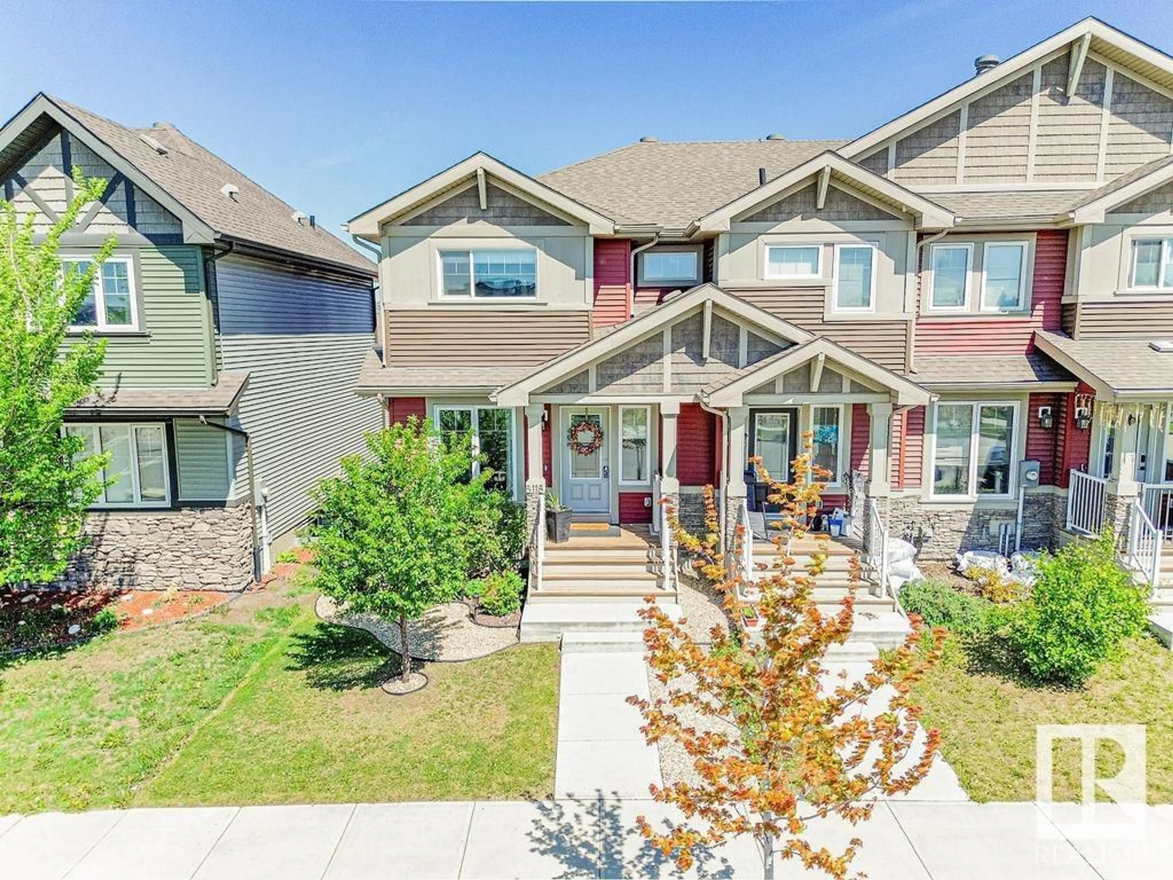 Home with vinyl exterior material, street for 5118 22 AV, Edmonton Alberta T6X2H7