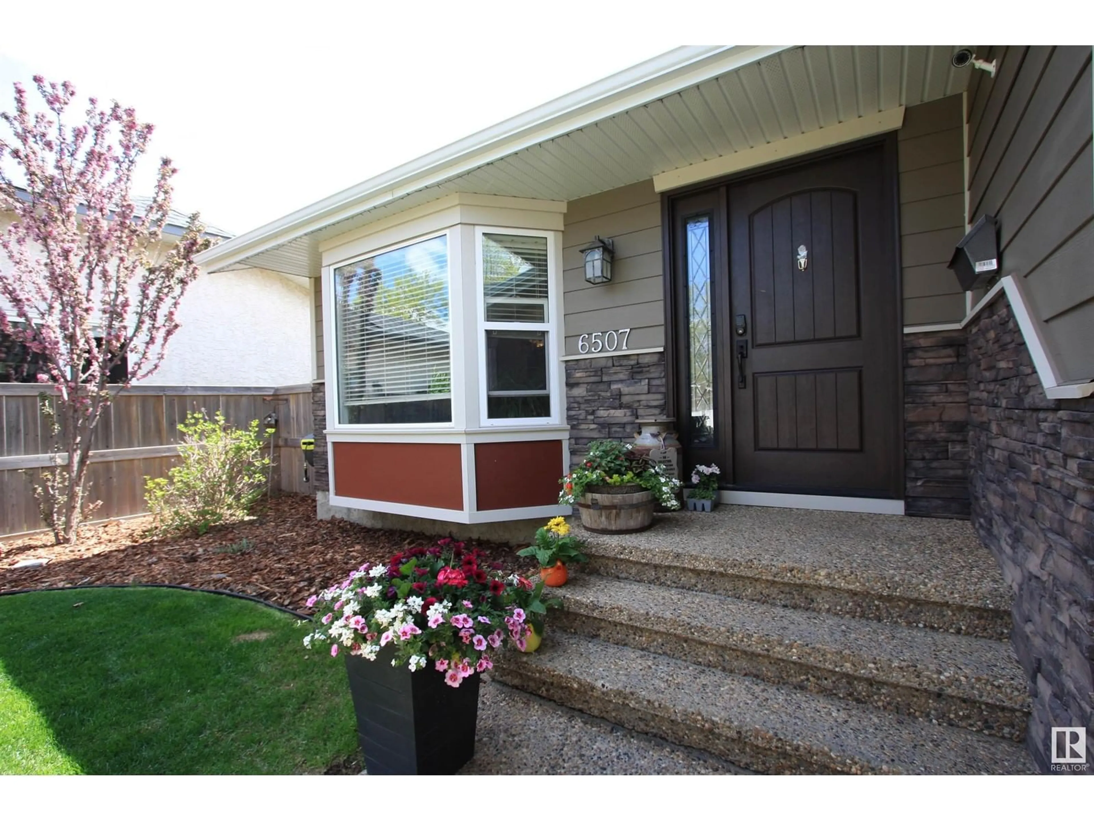 Unknown for 6507 37 AV, Camrose Alberta T4V3J5