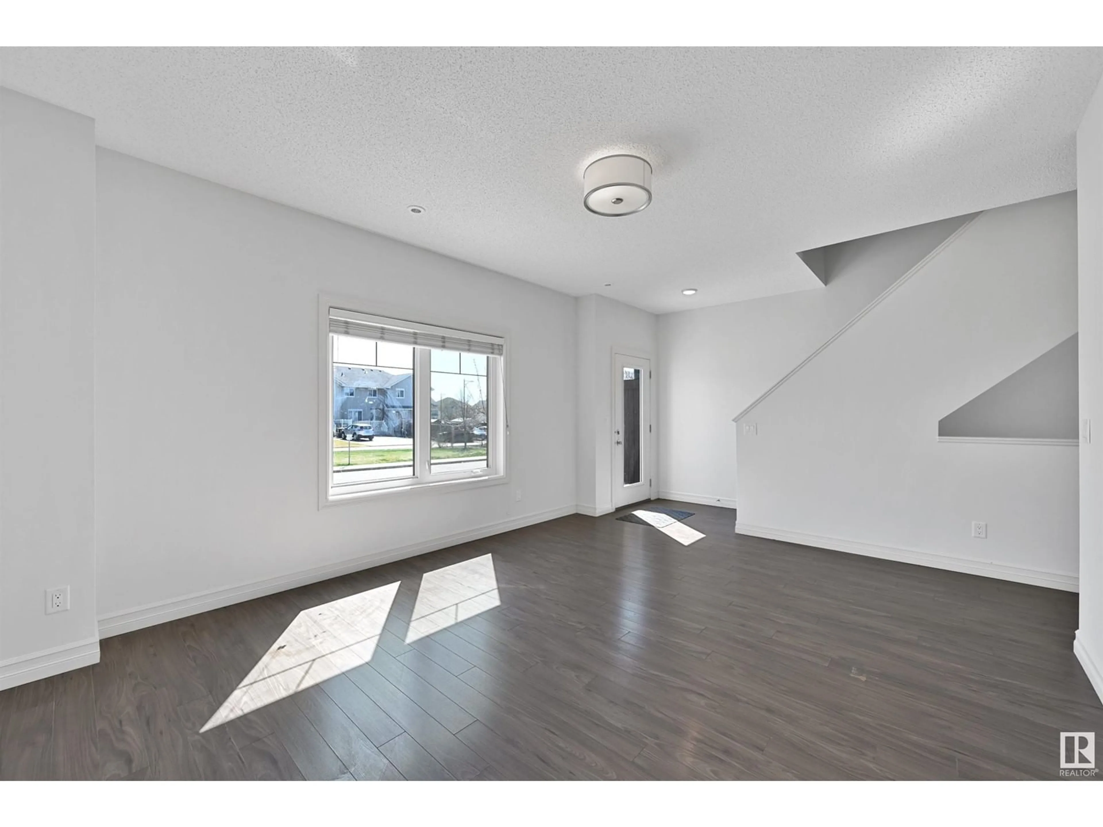 Unknown for #5 - 804 WELSH DR, Edmonton Alberta T6X1Y8