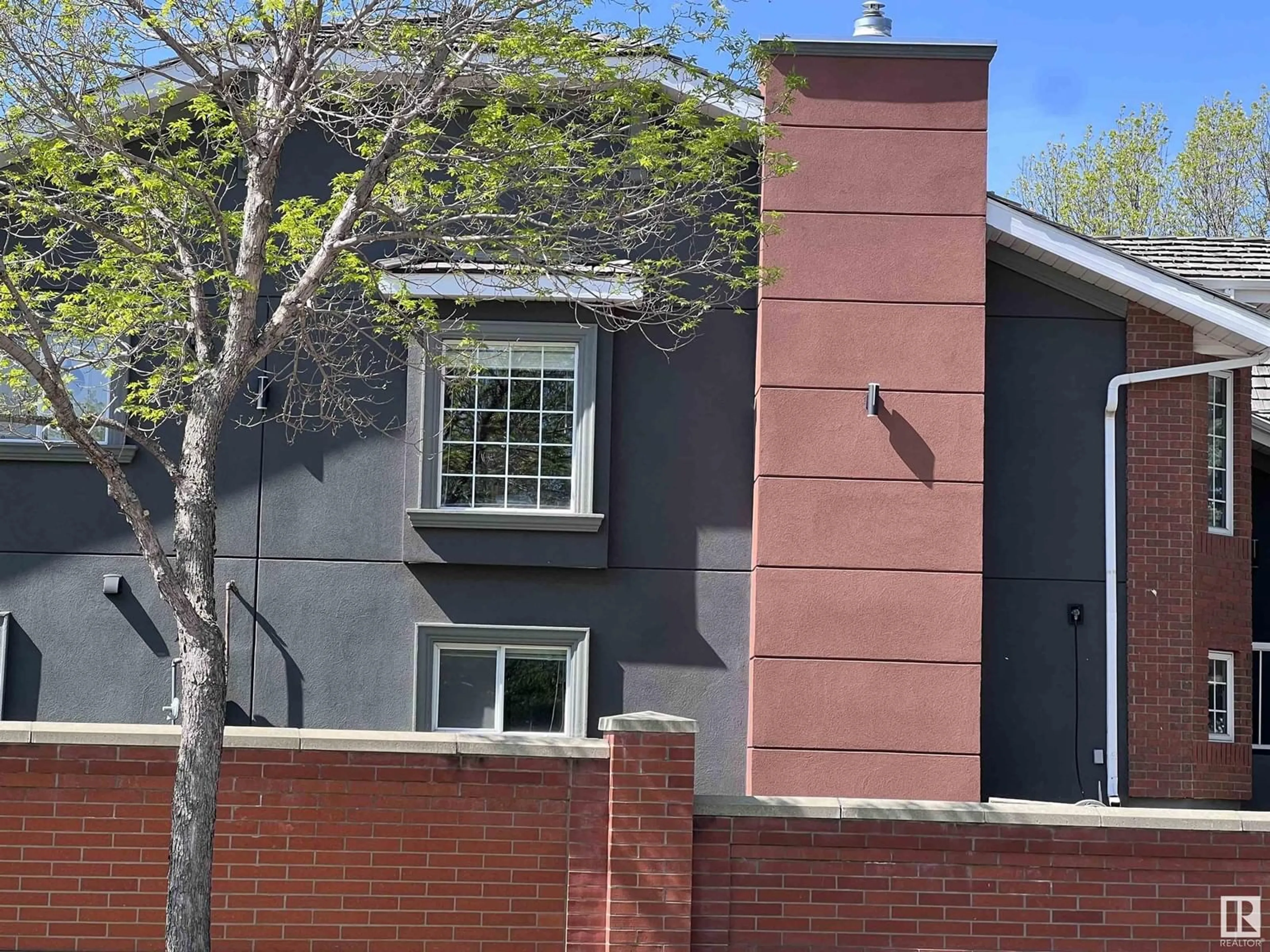 Home with brick exterior material, building for 1168 WEDGEWOOD BV, Edmonton Alberta T6M2L5