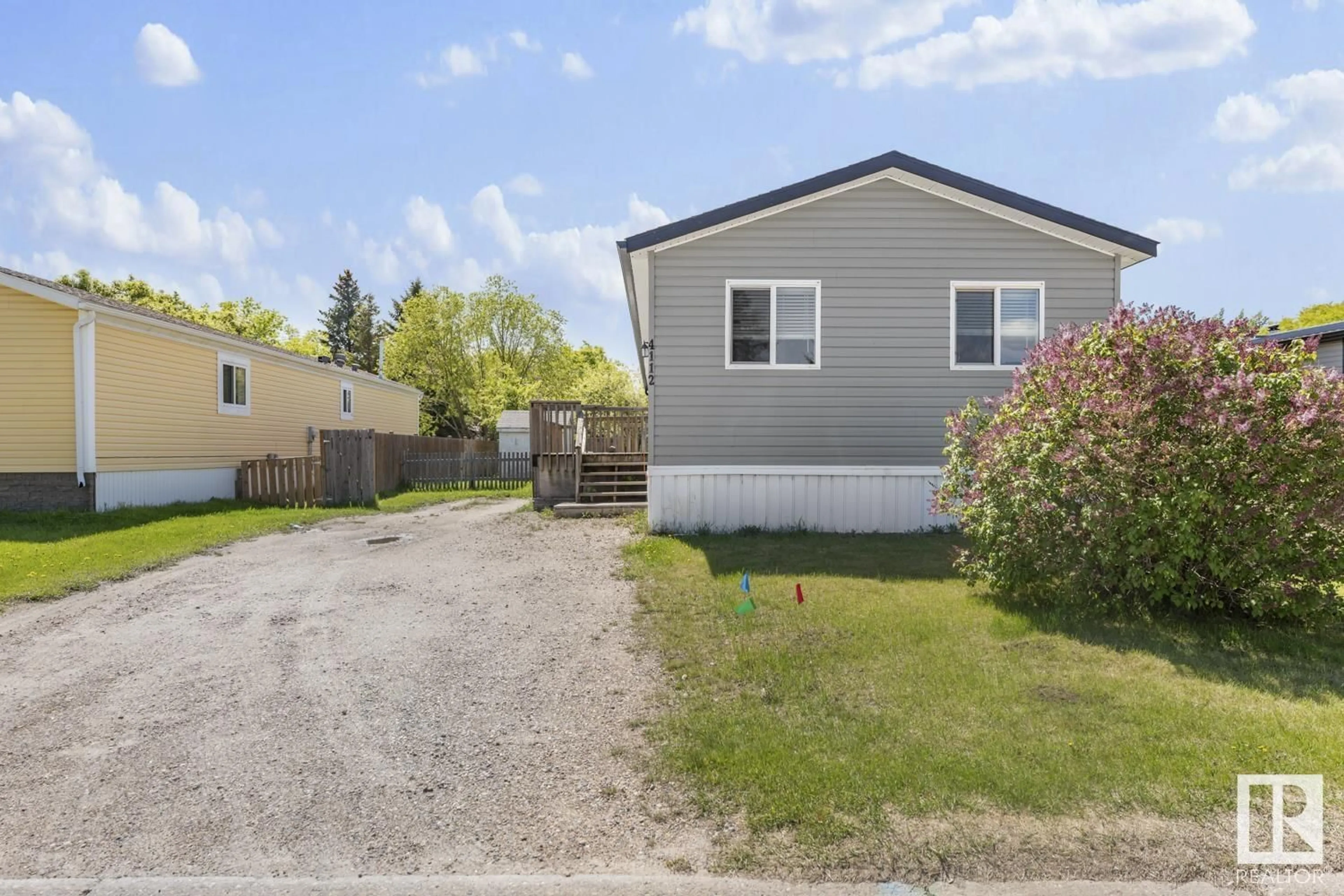 Unknown for 4112 49 AV, Bonnyville Town Alberta T9N1G1
