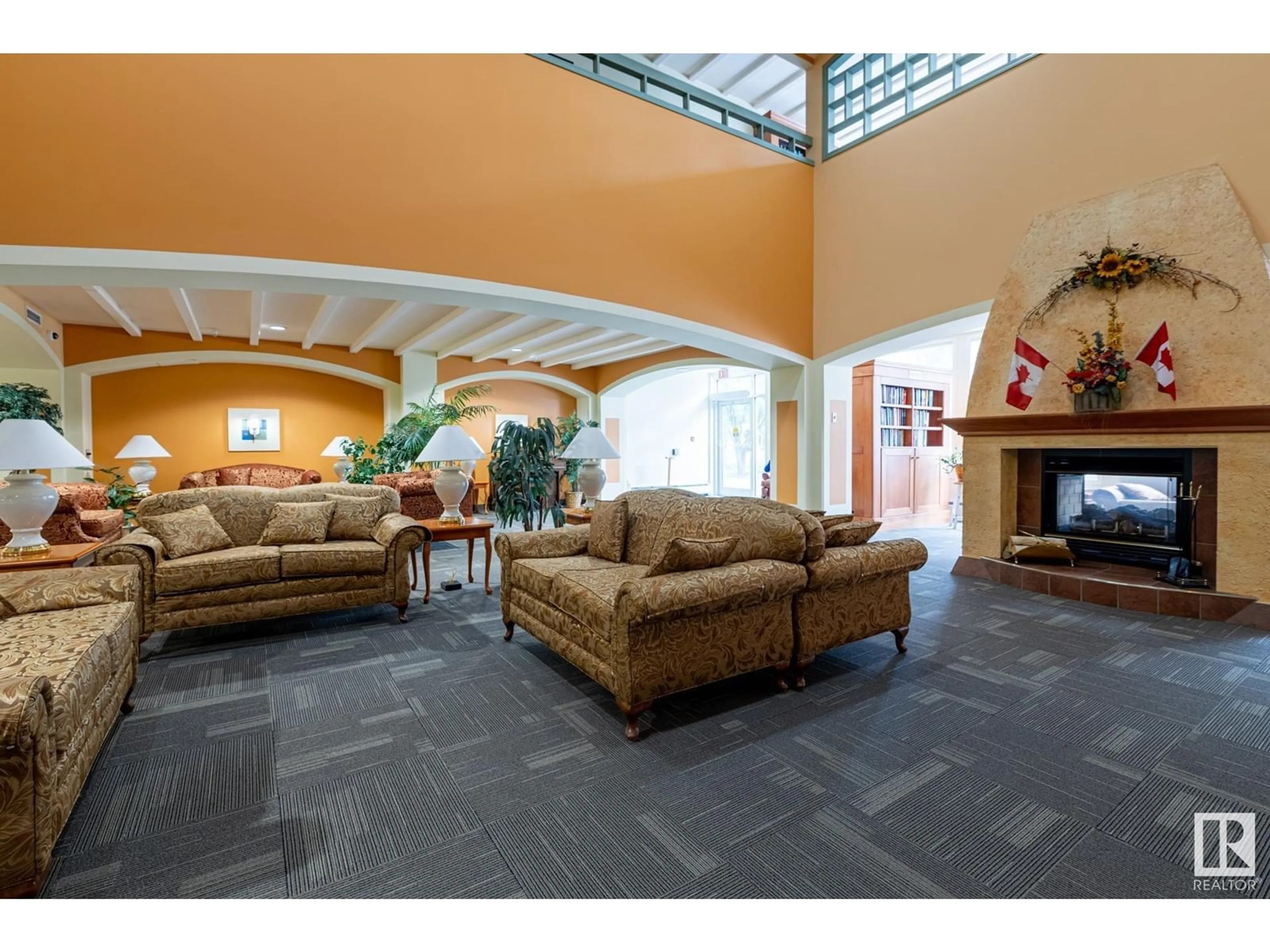 Lobby for 317 78 MCKENNEY AV, St. Albert Alberta T8N1L9