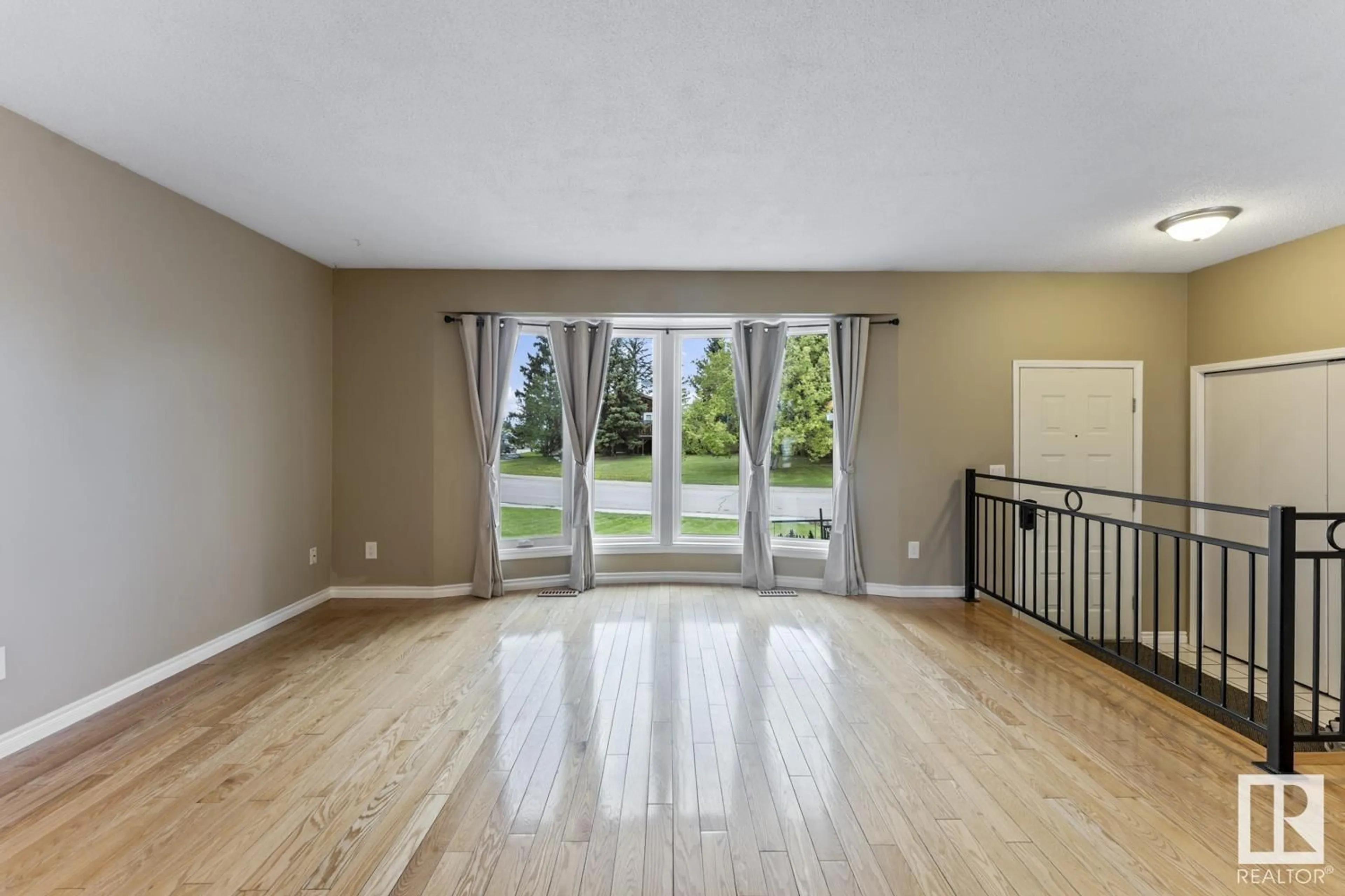 A pic of a room for 2031 4 AV, Cold Lake Alberta T9M0V1
