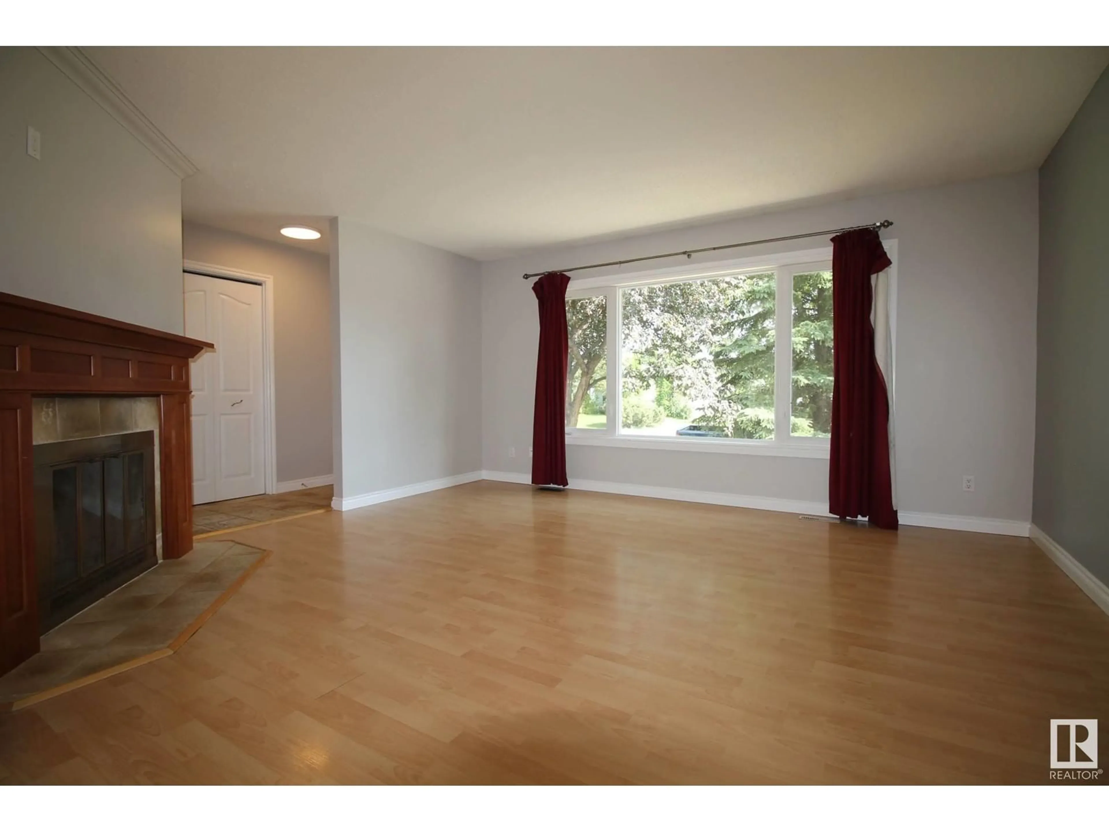 A pic of a room for 84 ARLINGTON DR, St. Albert Alberta T8N1N1