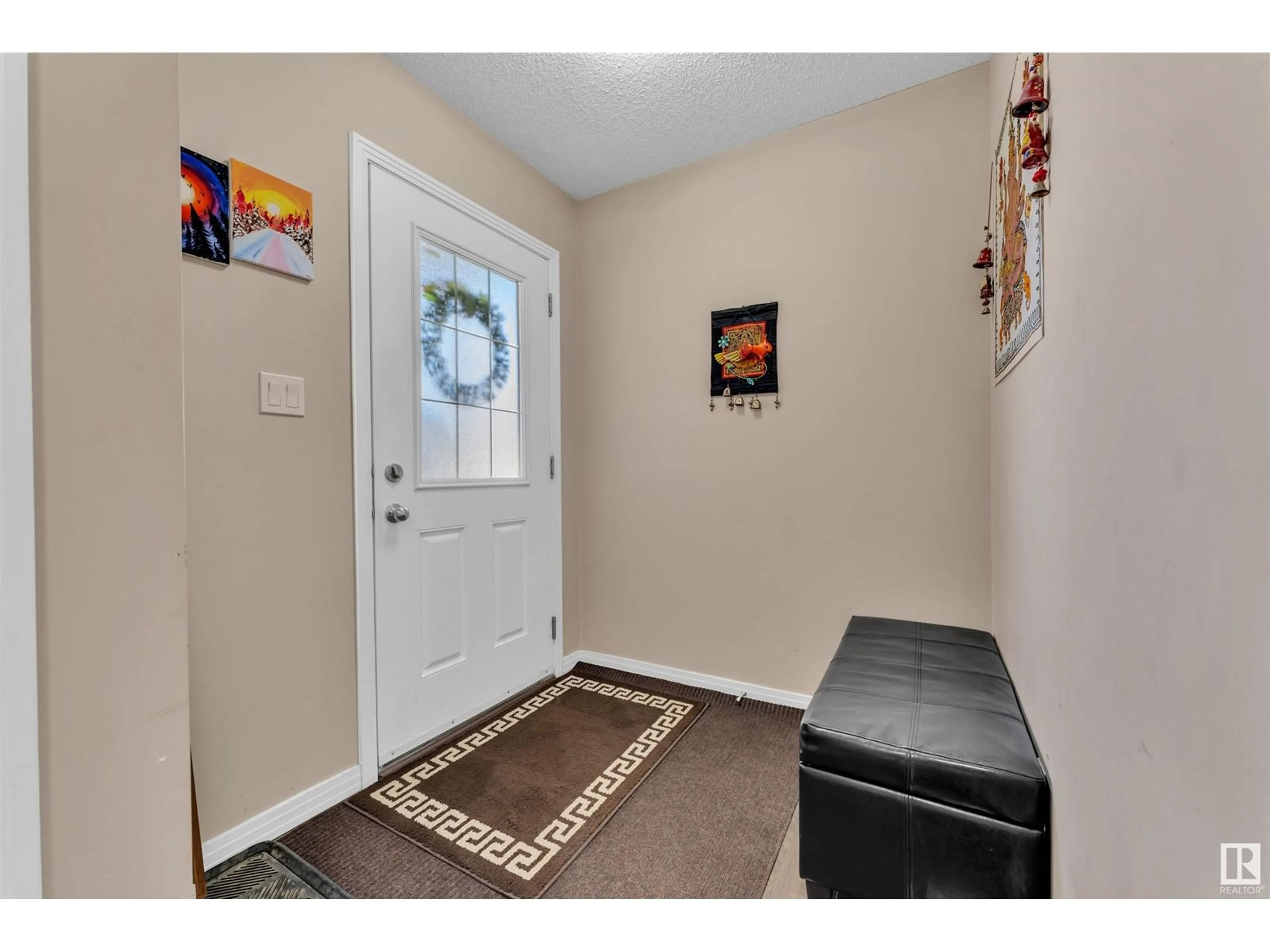 Indoor entryway for SW SW - 625 56 ST, Edmonton Alberta T6X1S1