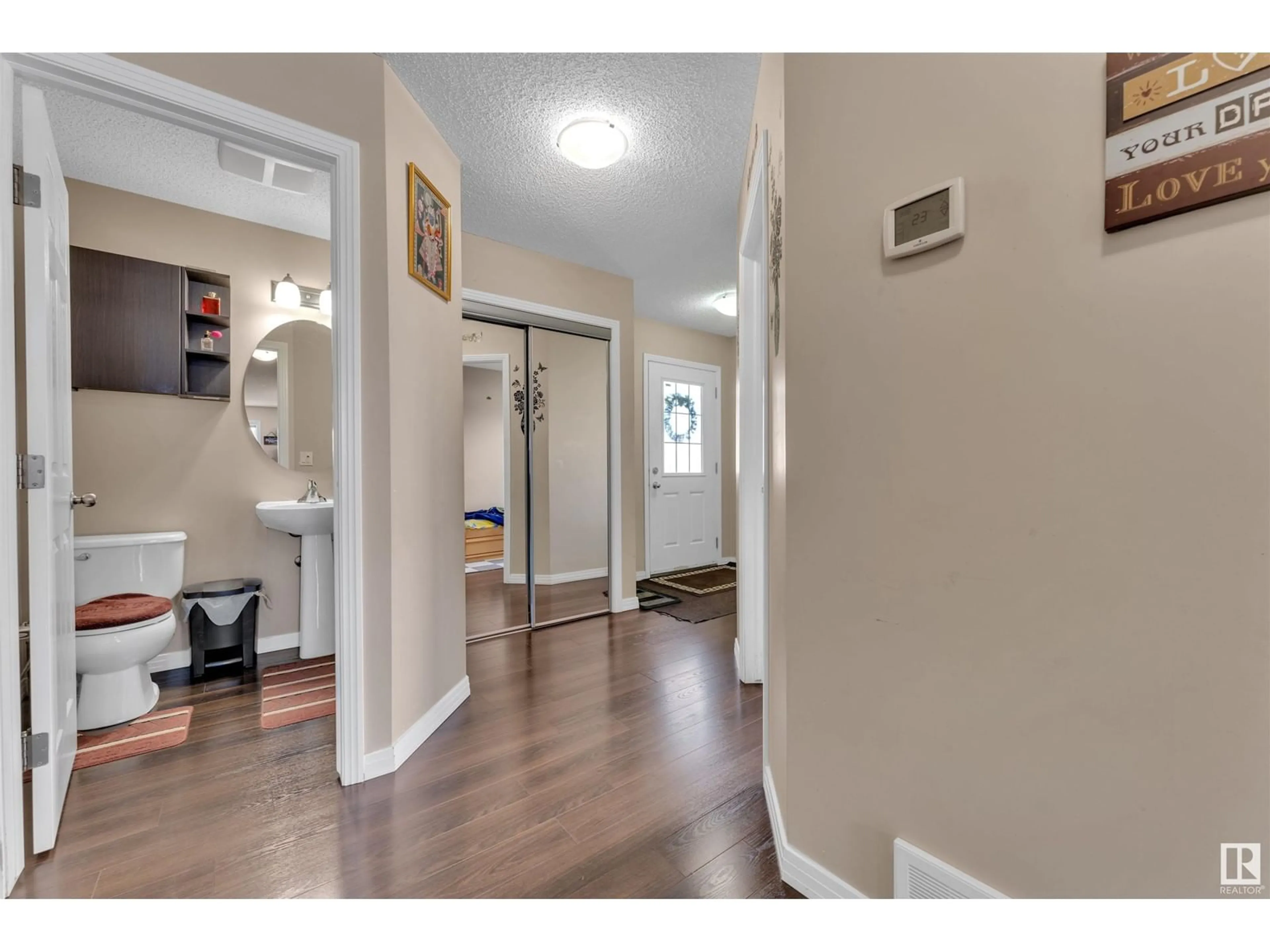 Indoor entryway for SW SW - 625 56 ST, Edmonton Alberta T6X1S1