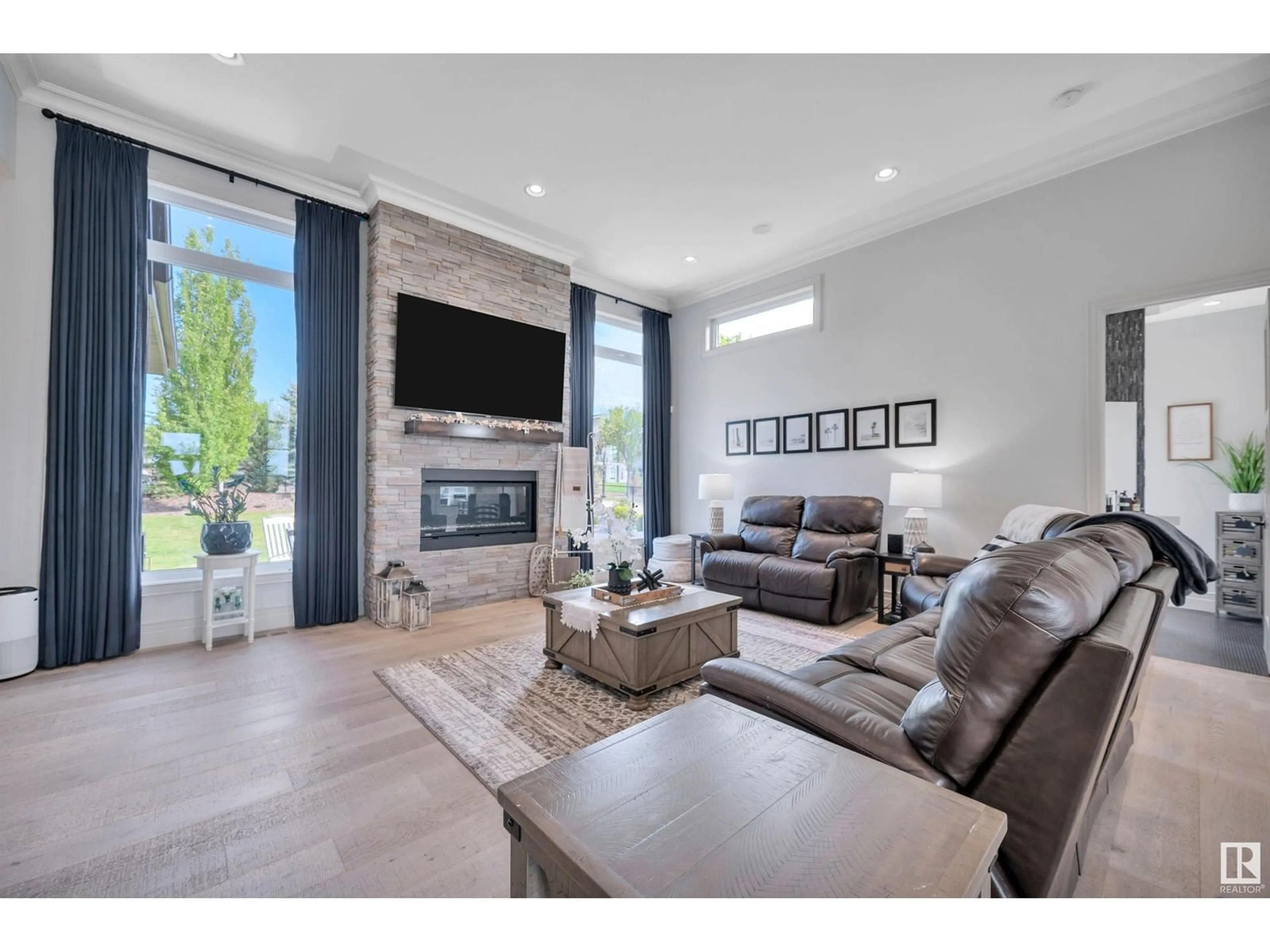 Living room with furniture, unknown for 111 PNNACLE TC, Rural Sturgeon County Alberta T8T0B5