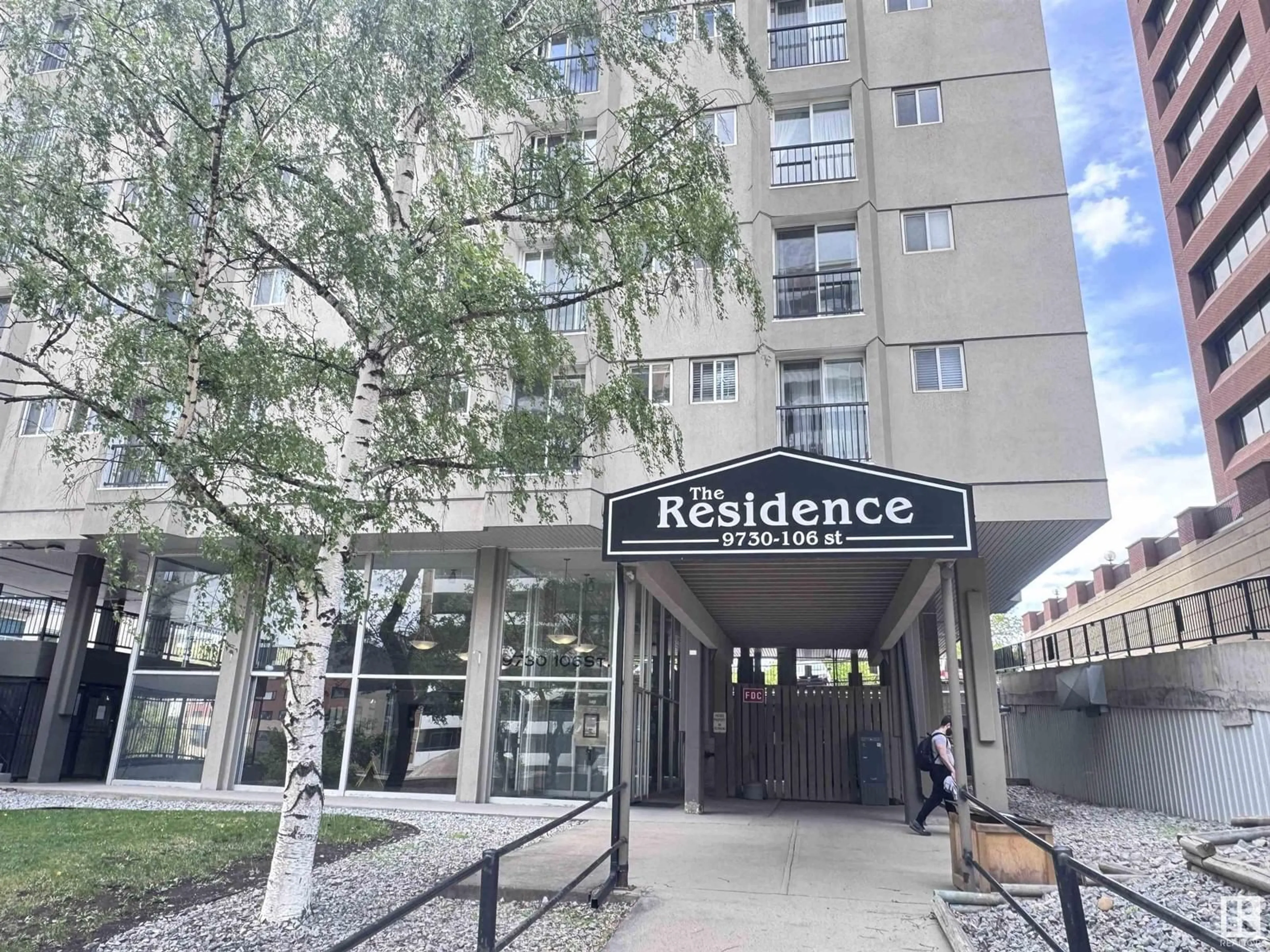 Unknown for 505 - 9730 106 ST NW, Edmonton Alberta T5K1B7