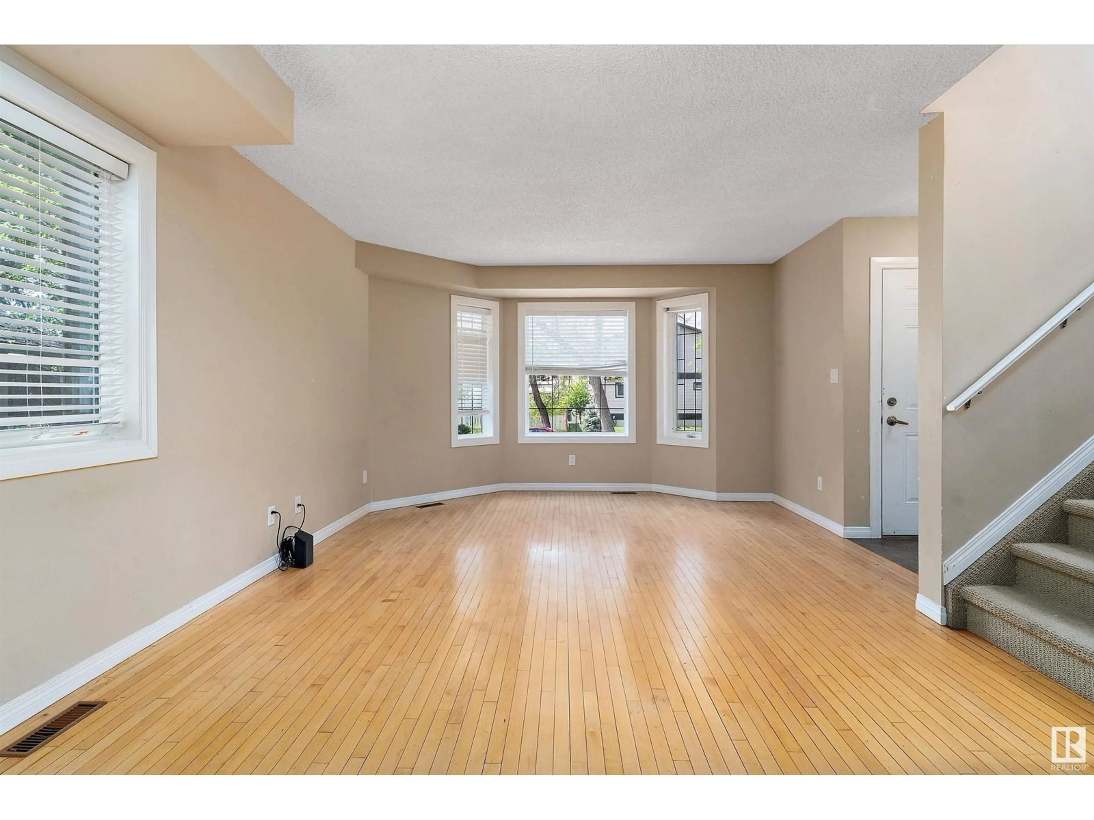 A pic of a room for NW - 11945/11947 80 ST, Edmonton Alberta T5B2N8