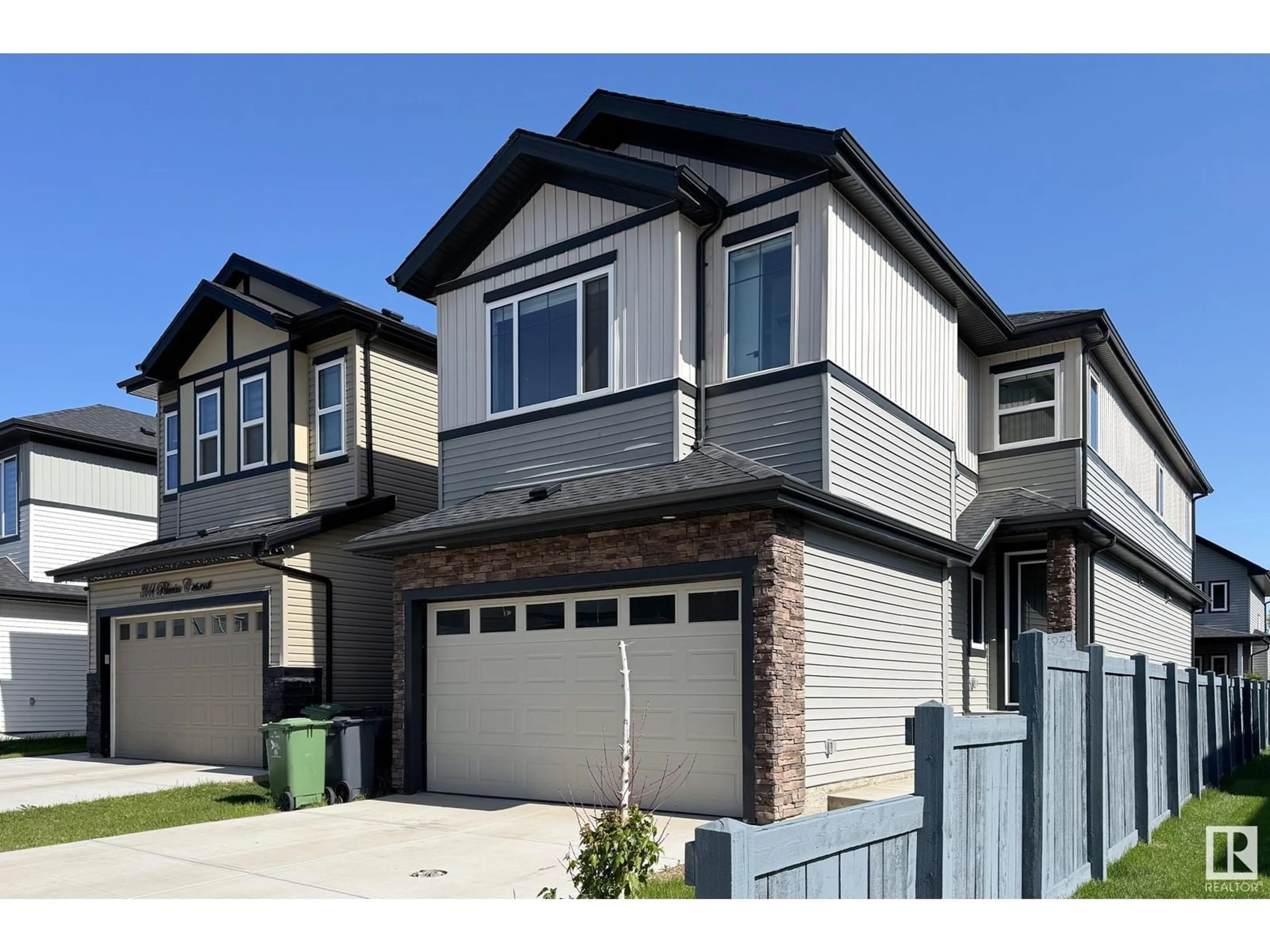 Home with vinyl exterior material, street for 3239 PELERIN CR, Beaumont Alberta T4X2Z1