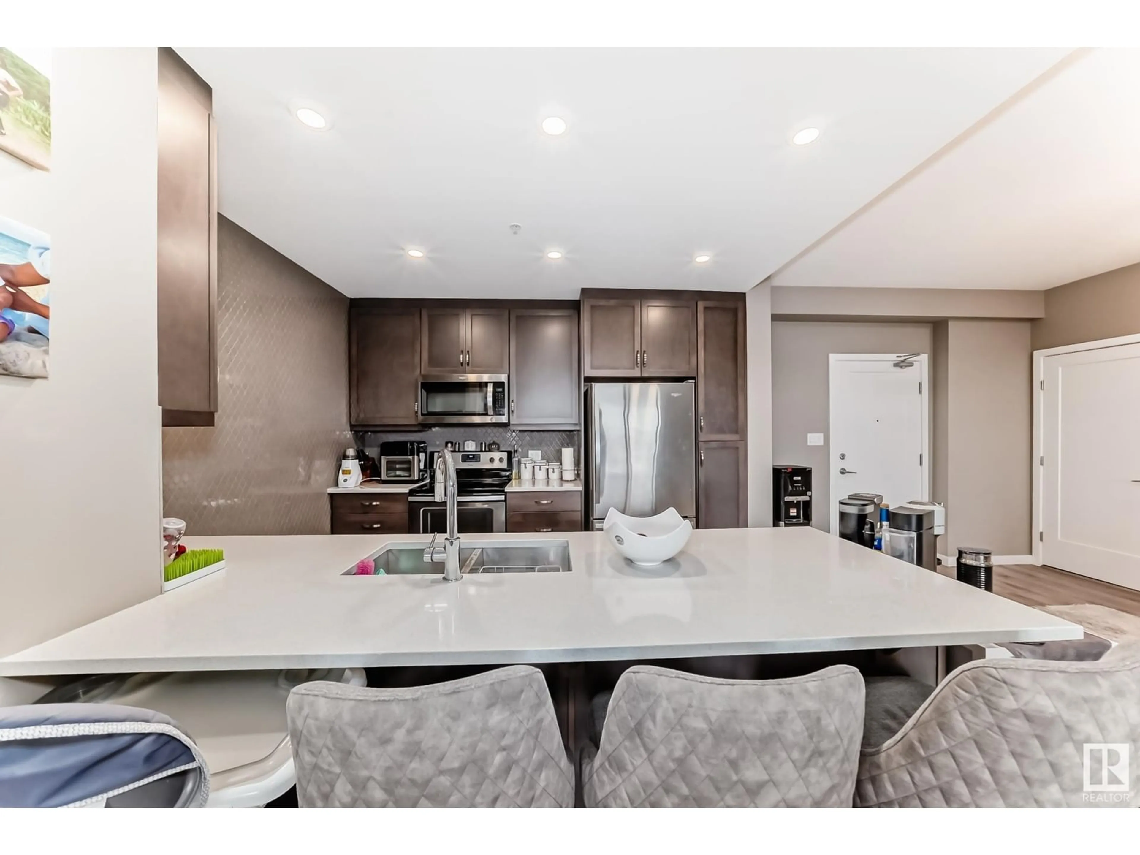Open concept kitchen, unknown for 5504 - 433 SCHONSEE DR, Edmonton Alberta T5Z0N9