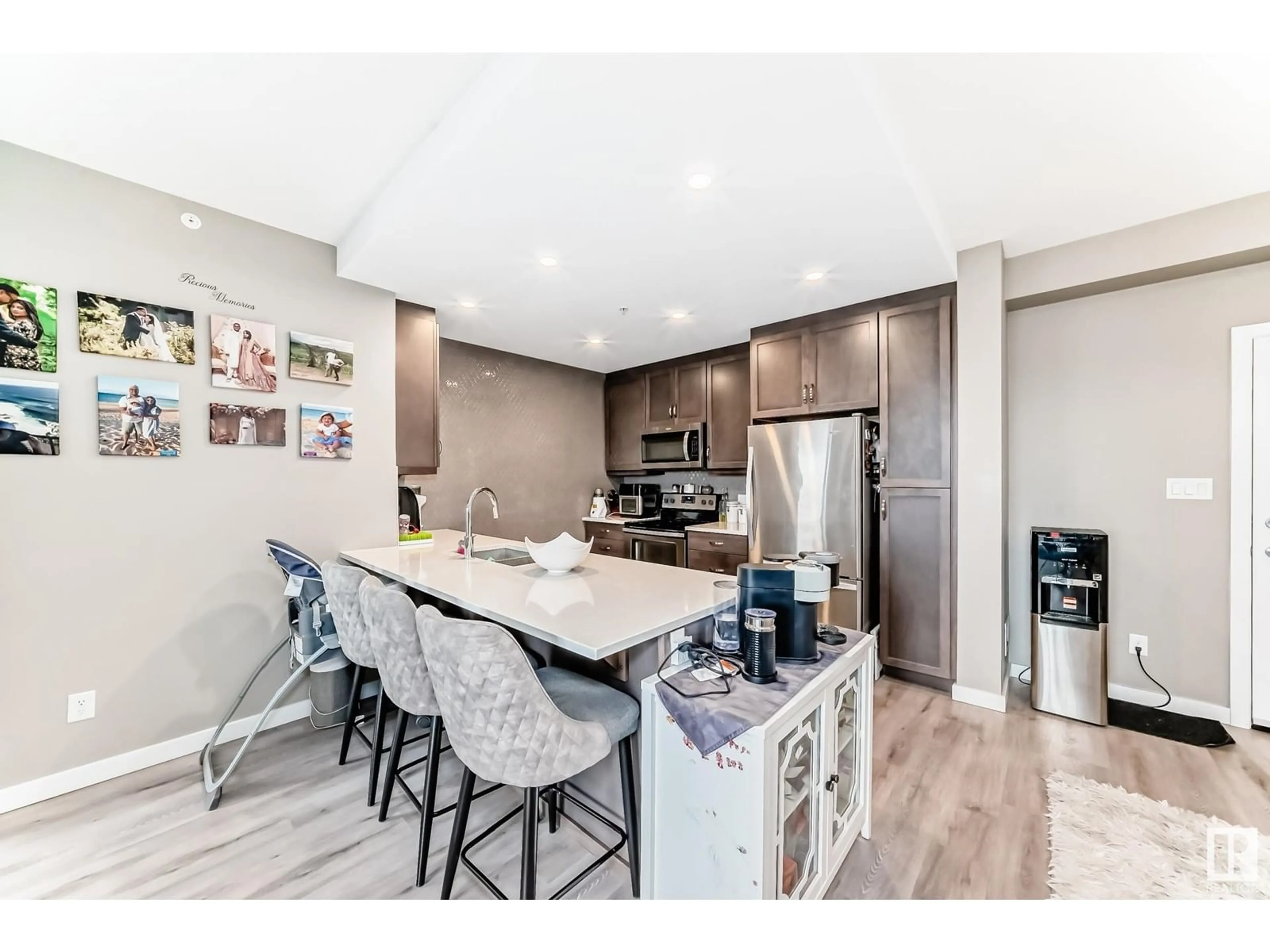 Open concept kitchen, unknown for 5504 - 433 SCHONSEE DR, Edmonton Alberta T5Z0N9