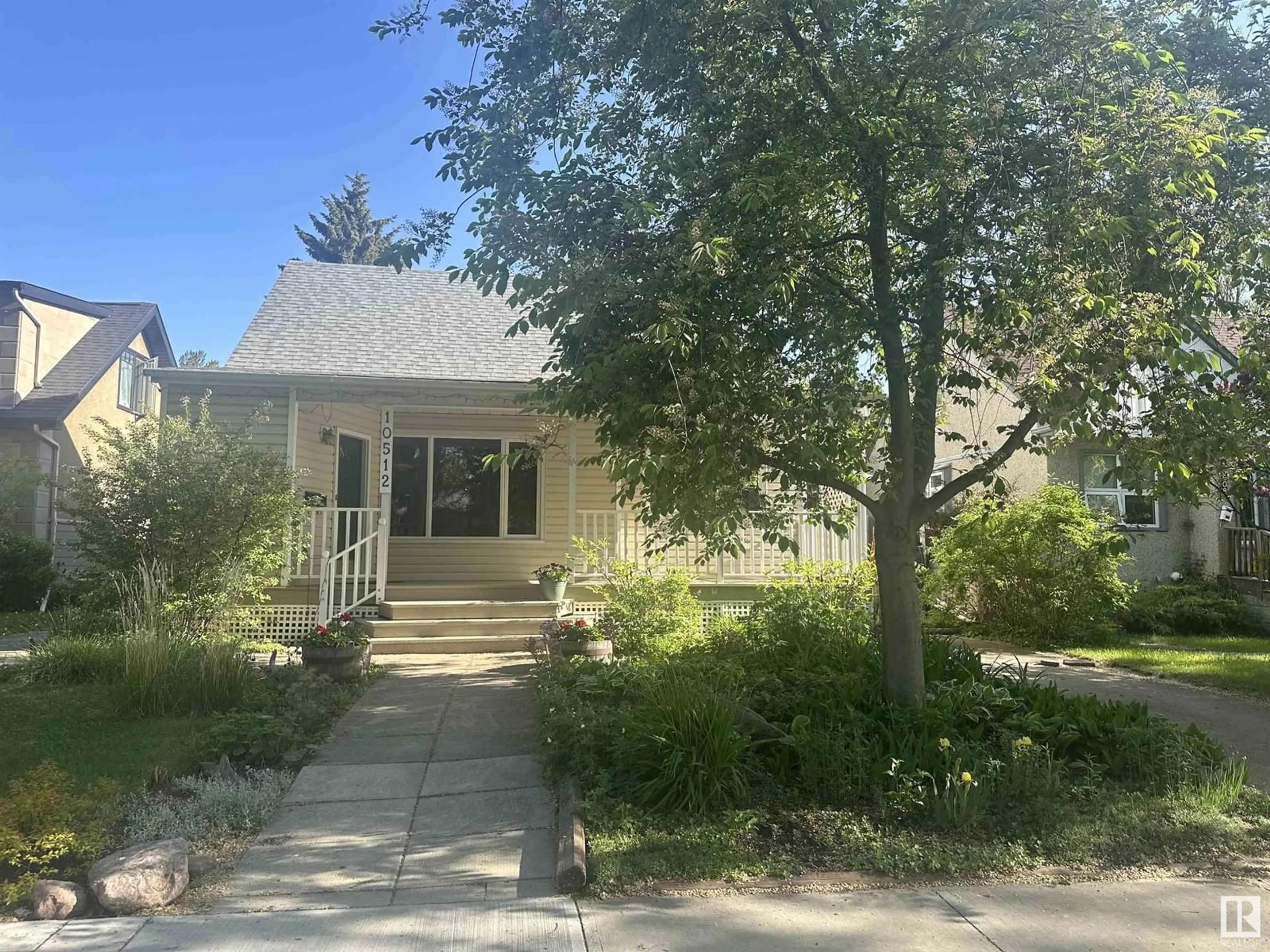Unknown for 10512 67 AV, Edmonton Alberta T6H1Z5