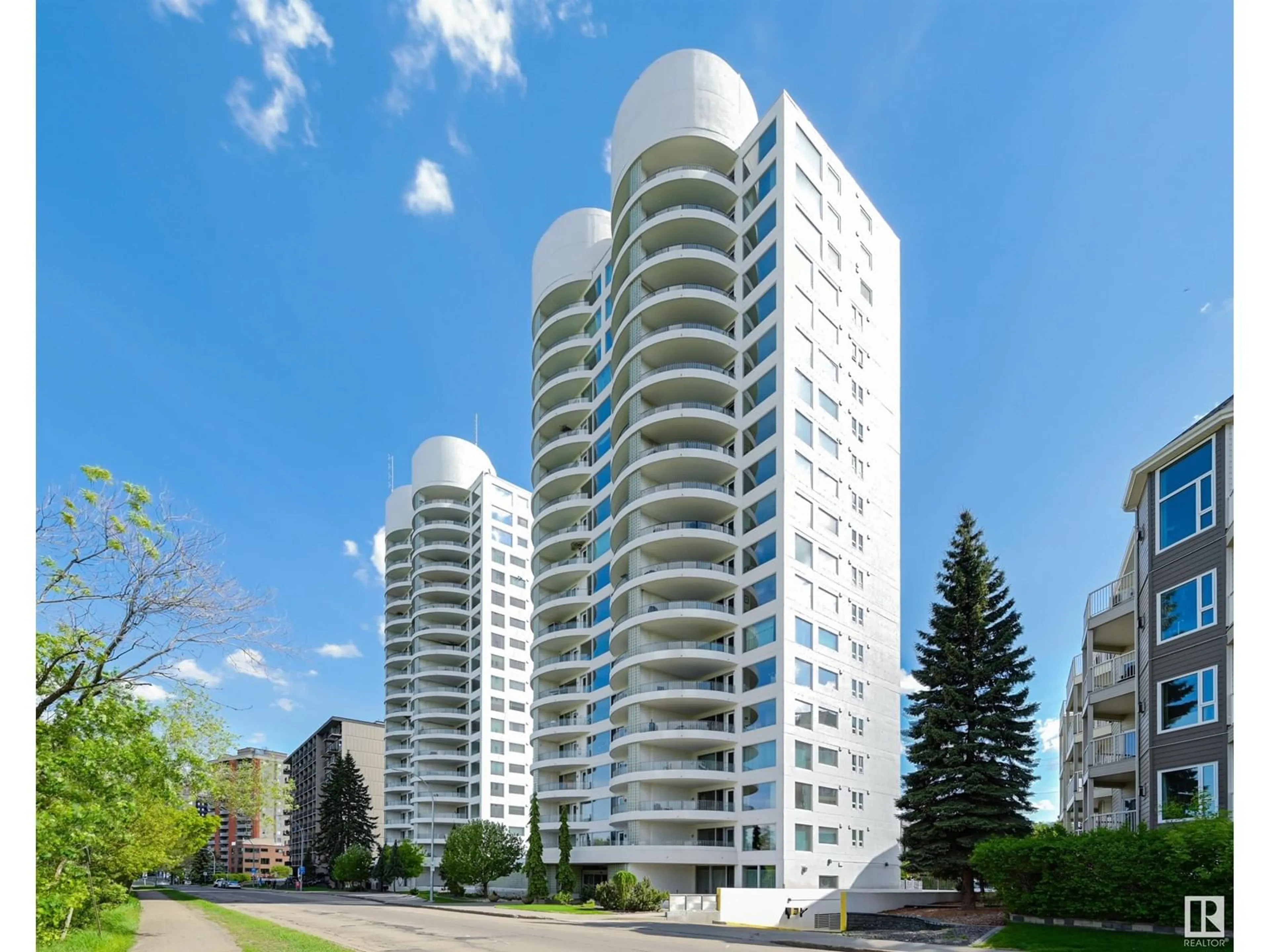 Unknown for 1701 - 10731 SASKATCHEWAN DR, Edmonton Alberta T6E6H1