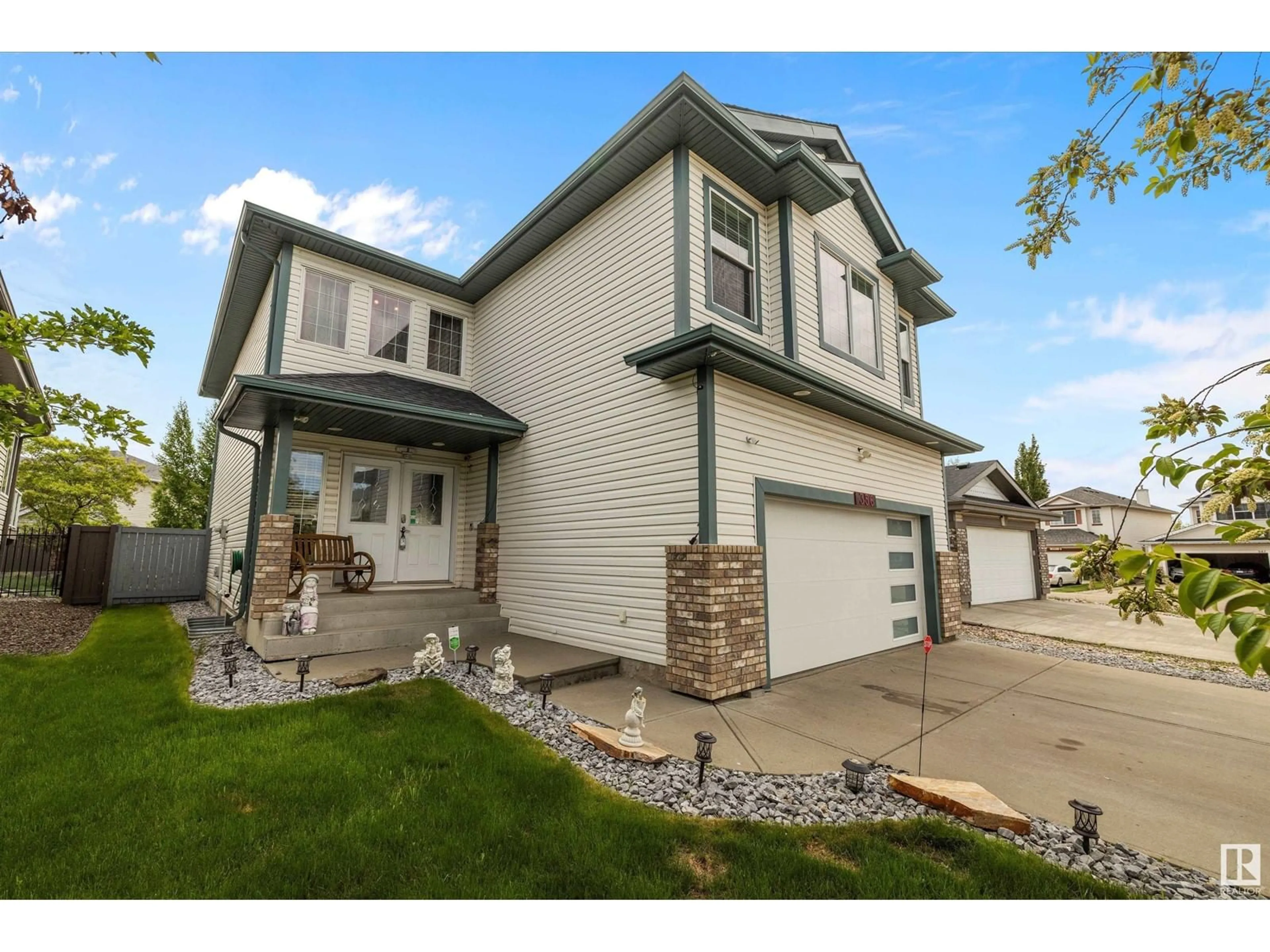 Home with vinyl exterior material, street for 356 CALDERON CR, Edmonton Alberta T6V1R8