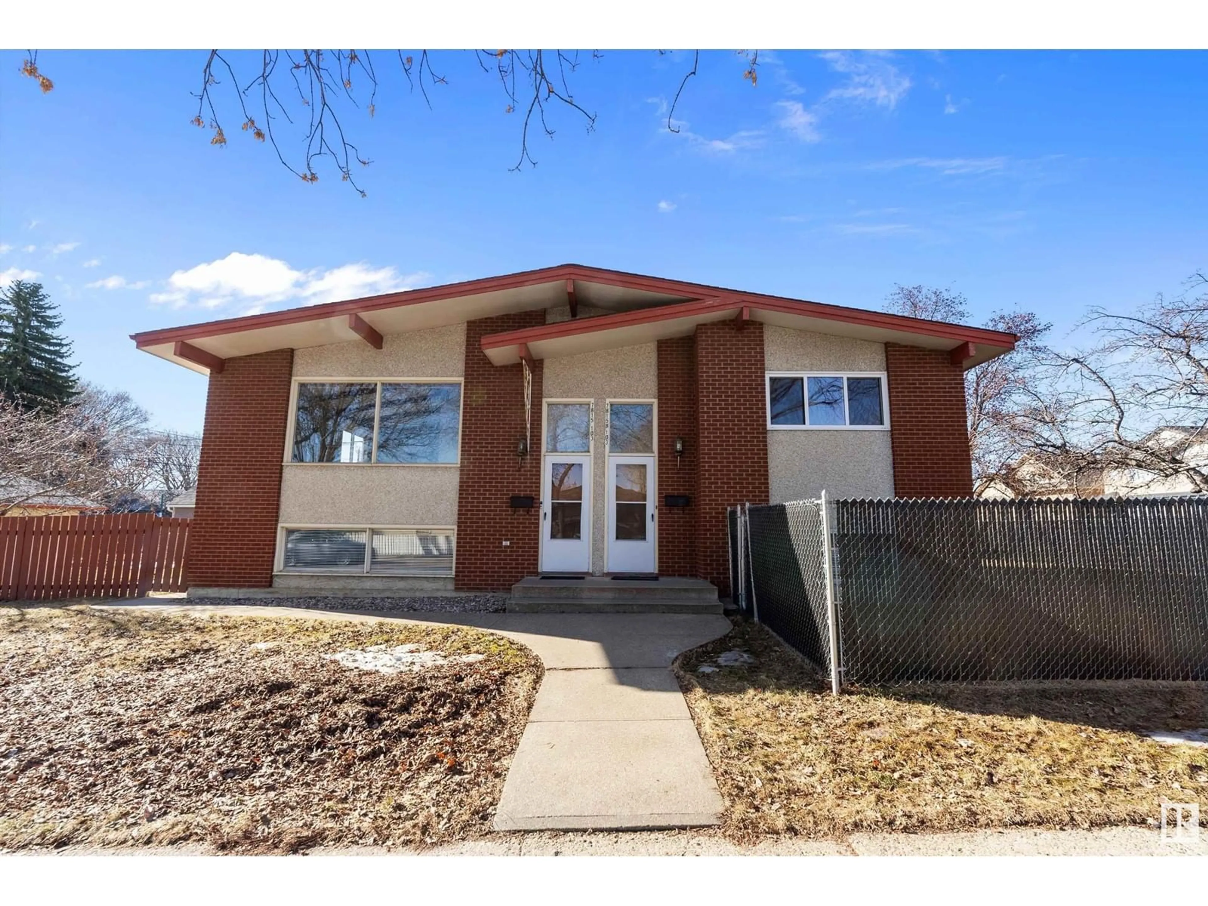 Unknown for 7815 103 AV NW, Edmonton Alberta T6A0V8